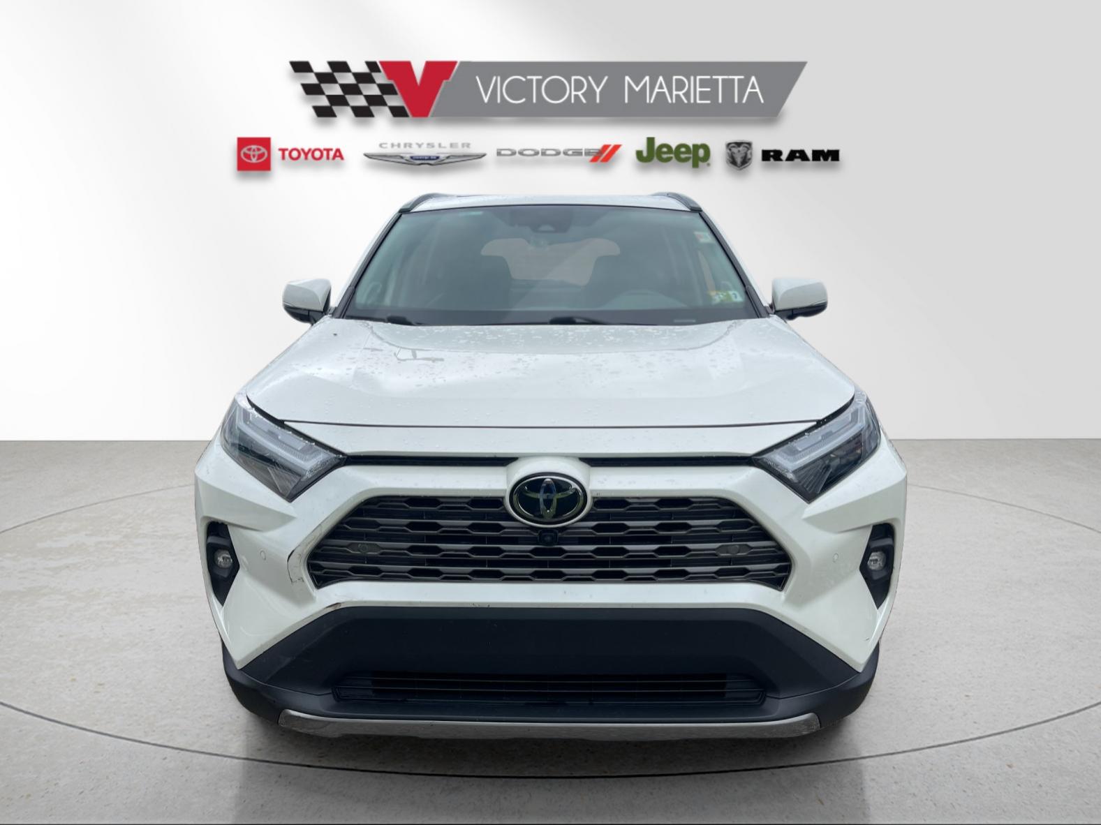 Used 2022 White Toyota Limited image 7