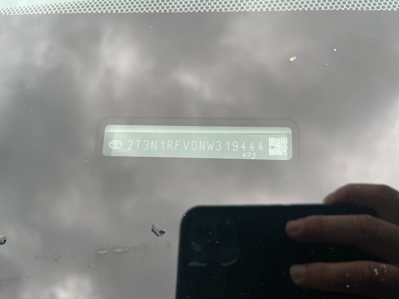 Used 2022 White Toyota Limited image 10