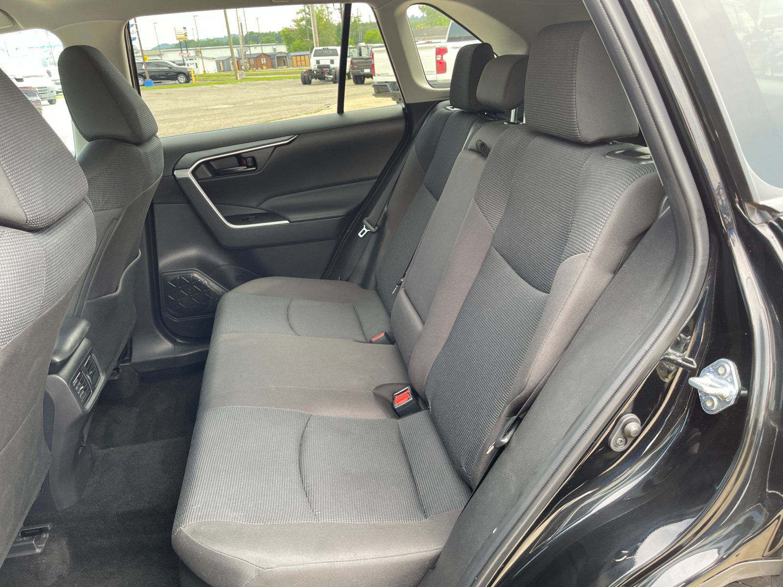 Used 2025 Midnight Black Metallic Toyota LE image 13