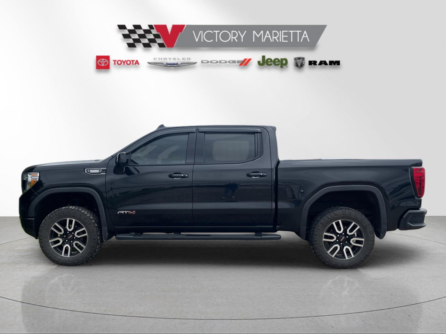 Used 2020 Onyx Black GMC AT4 image 2