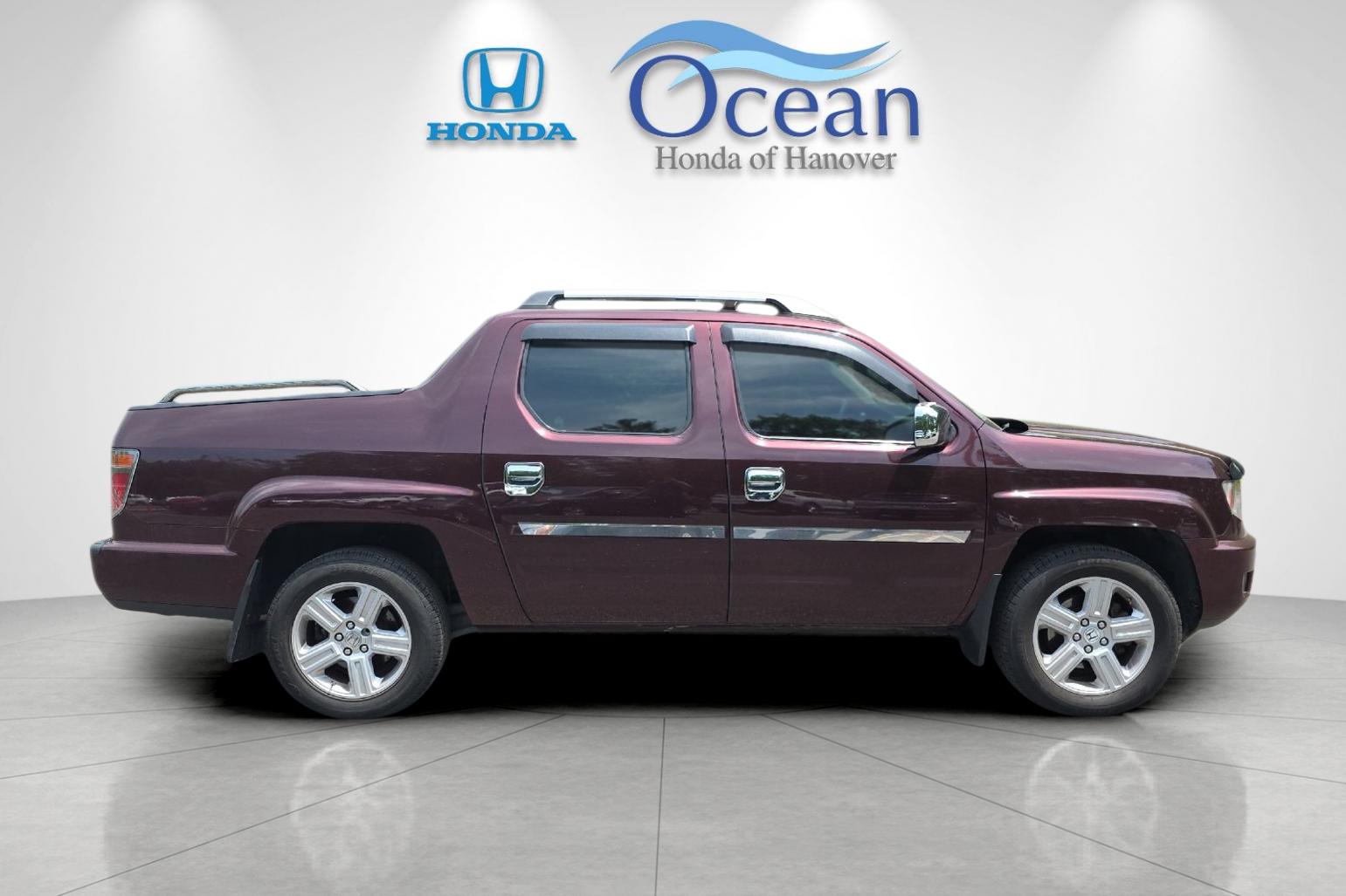 Used 2009 Honda Ridgeline RT with VIN 2HJYK16299H501839 for sale in Hanover, MA