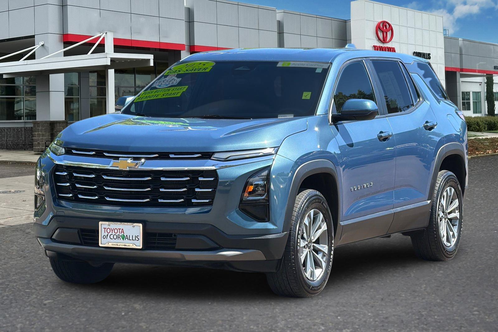 Used 2025 Lakeshore Blue Metallic Chevrolet LT image 8