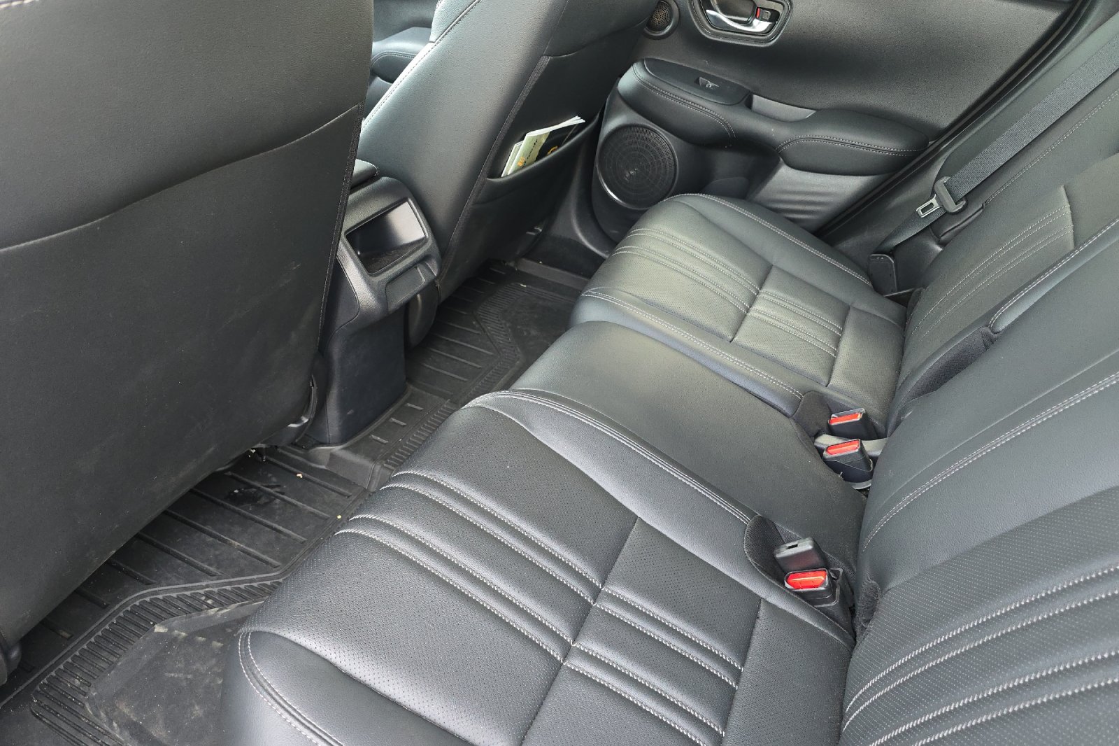 Used 2024  Honda EX-L image 9