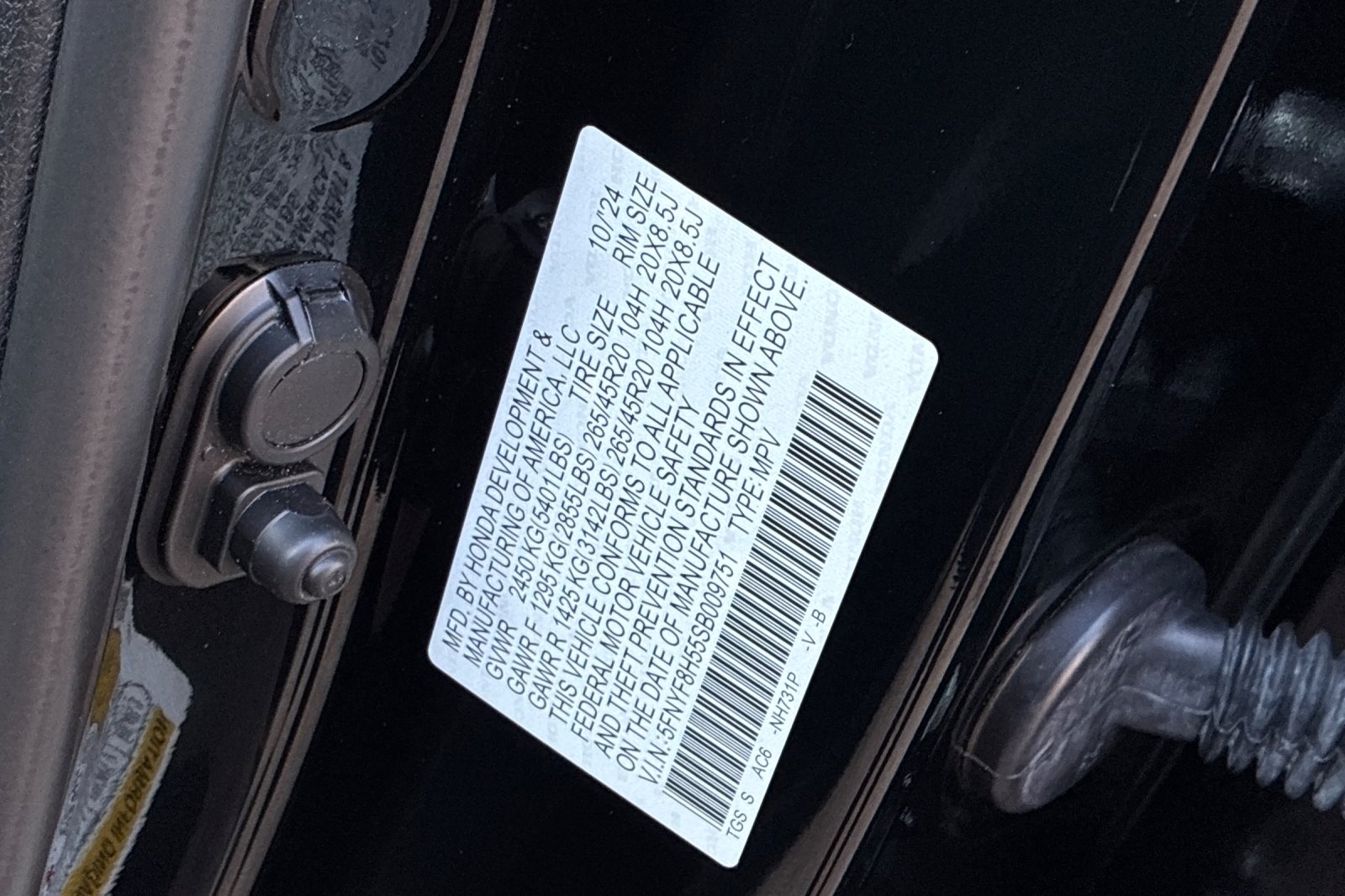 Used 2025 Crystal Black Pearl Honda EX-L image 42