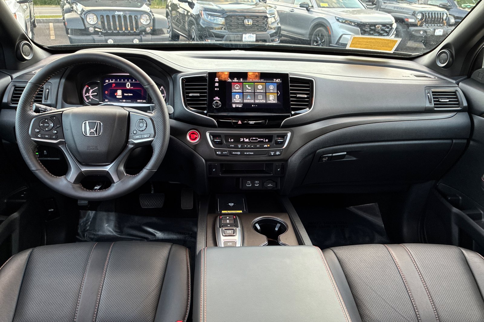 Used 2025 Crystal Black Pearl Honda TrailSport image 15