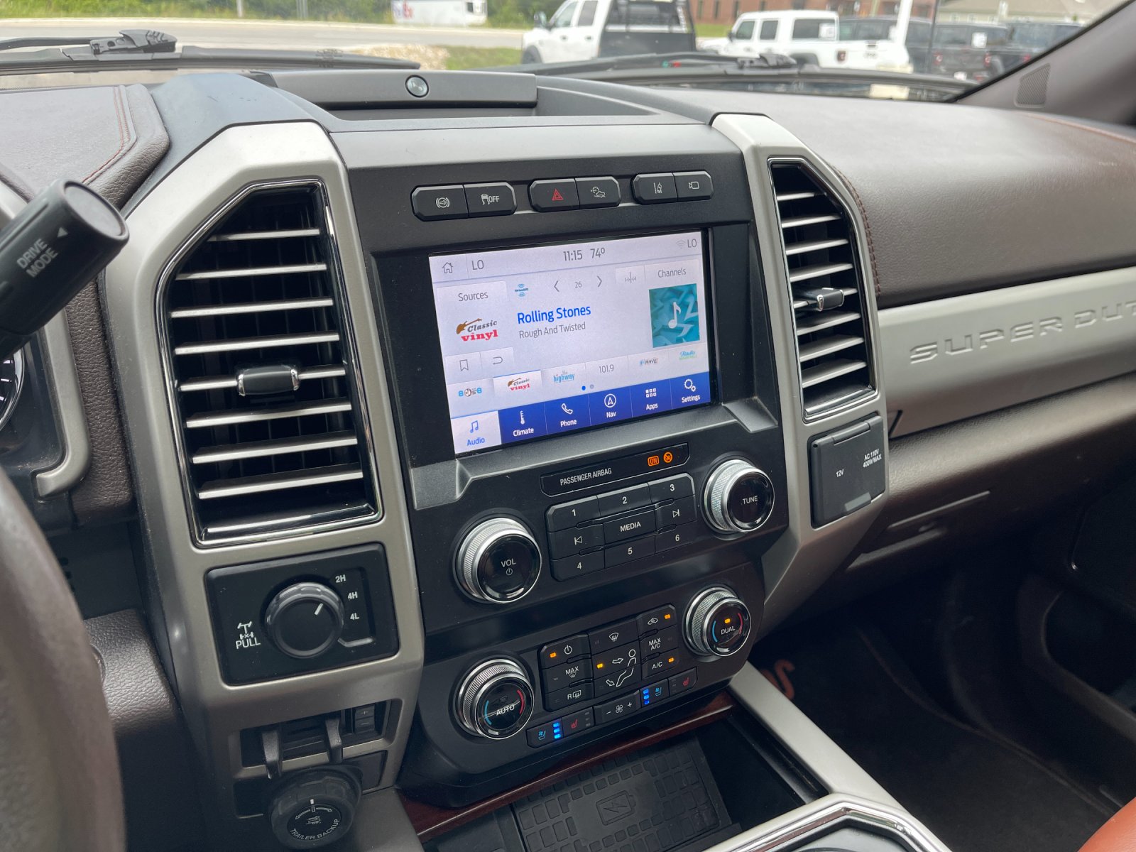 Used 2021 White Ford King Ranch image 20
