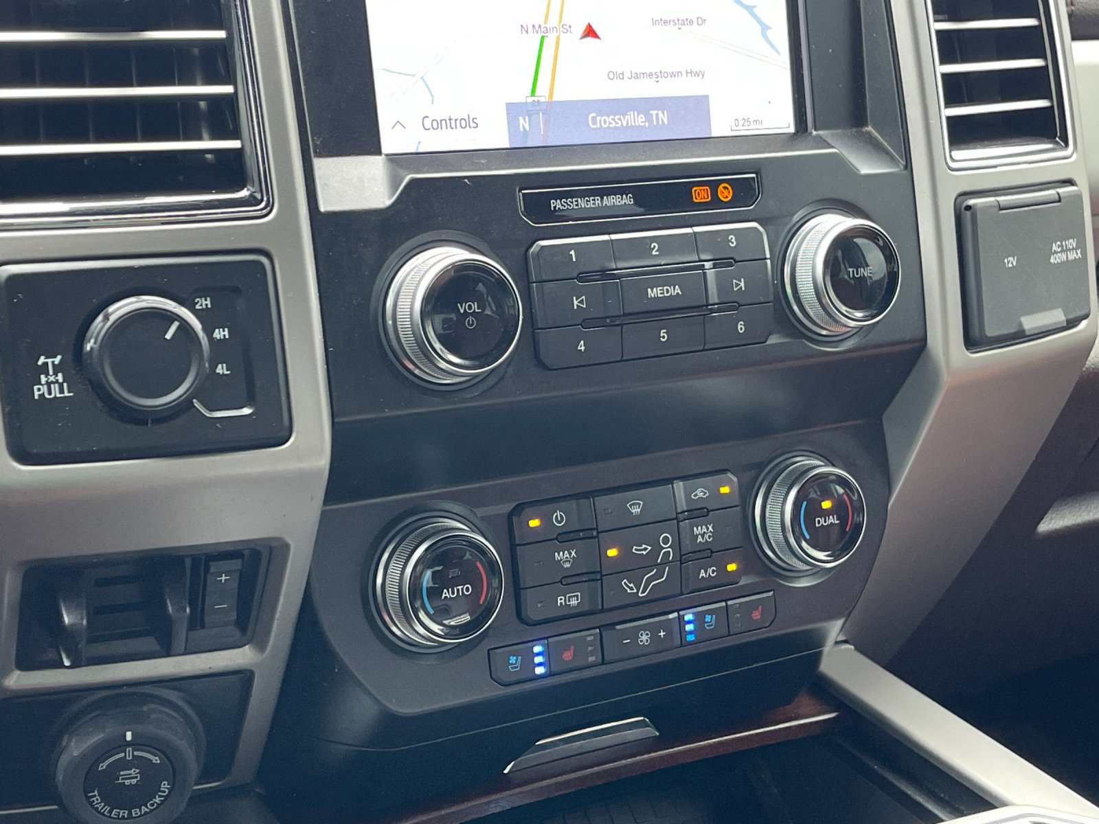 Used 2021 White Ford King Ranch image 23