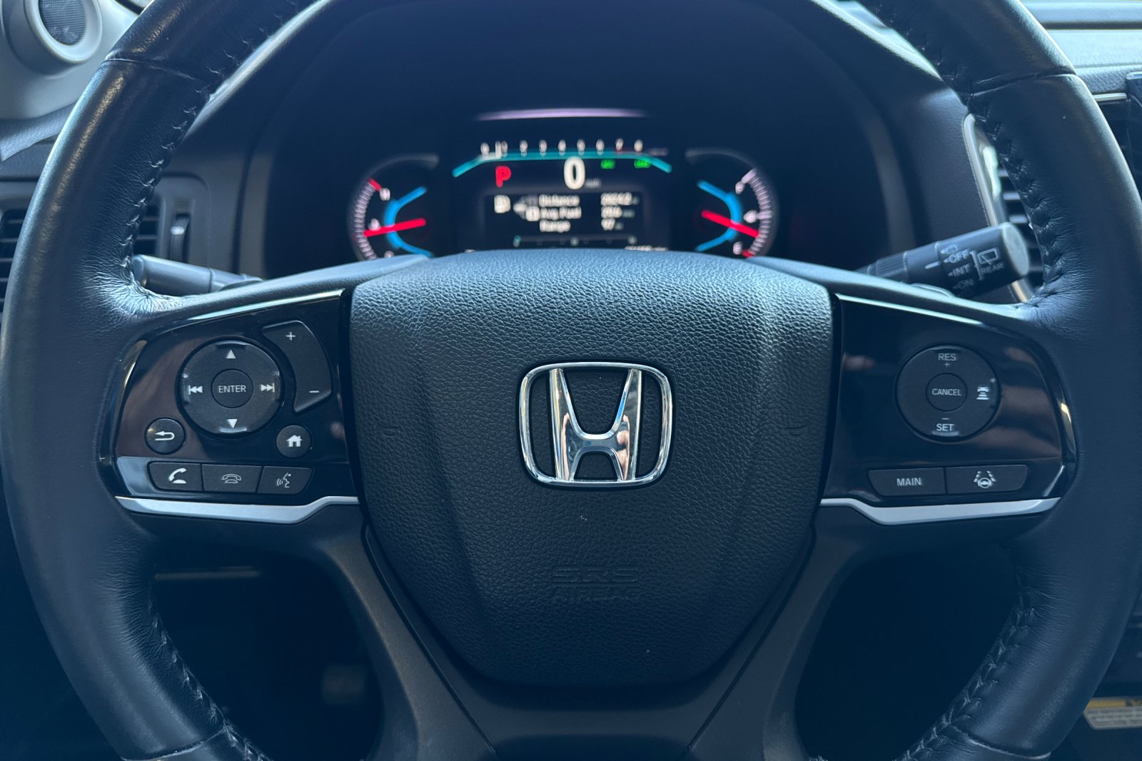 Certified Used 2021 Crystal Black Pearl Honda 2WD SE image 24
