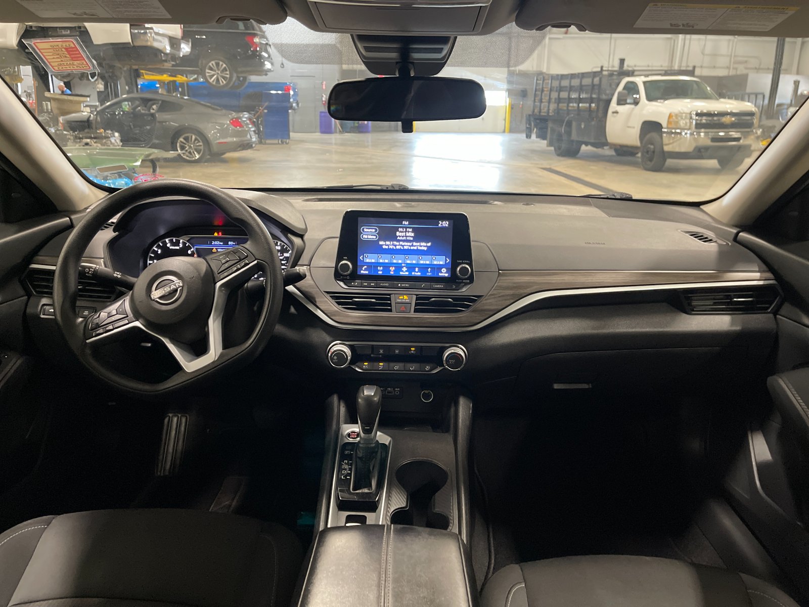 Used 2025 Gray Nissan 2.5 SV image 15