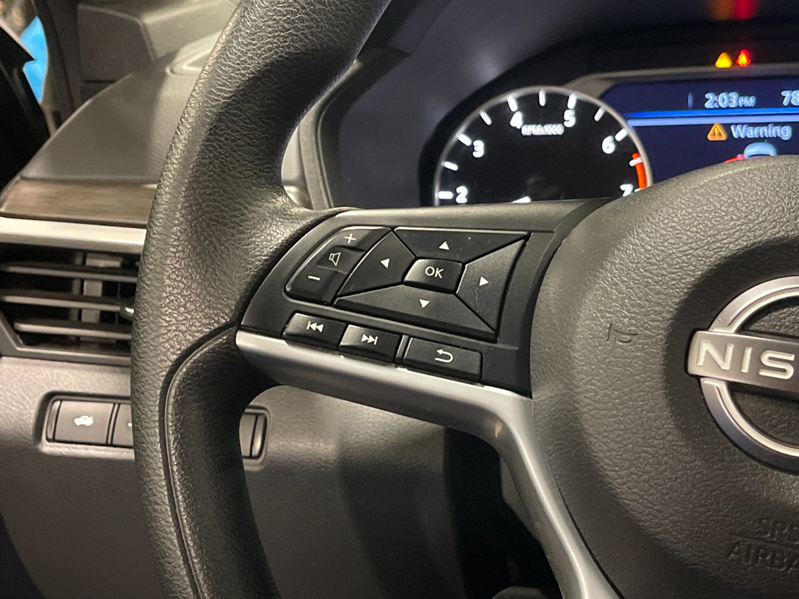 Used 2025 Gray Nissan 2.5 SV image 25