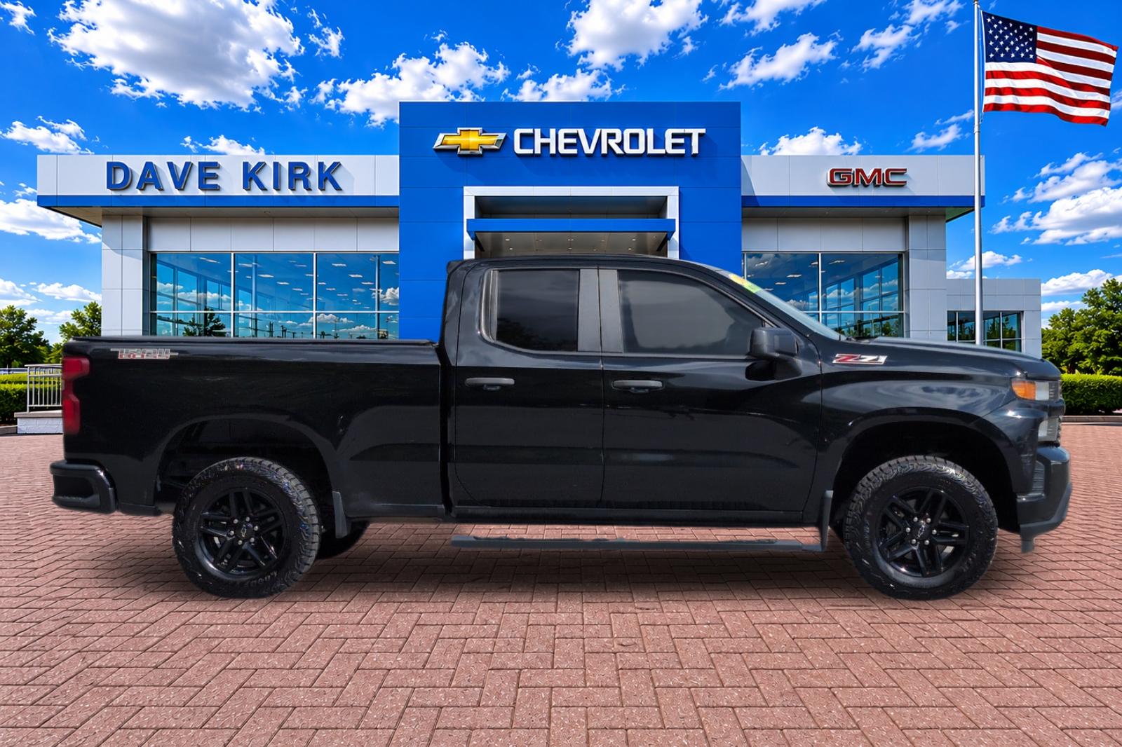 Used 2019 Black Chevrolet Custom Trail Boss image 2