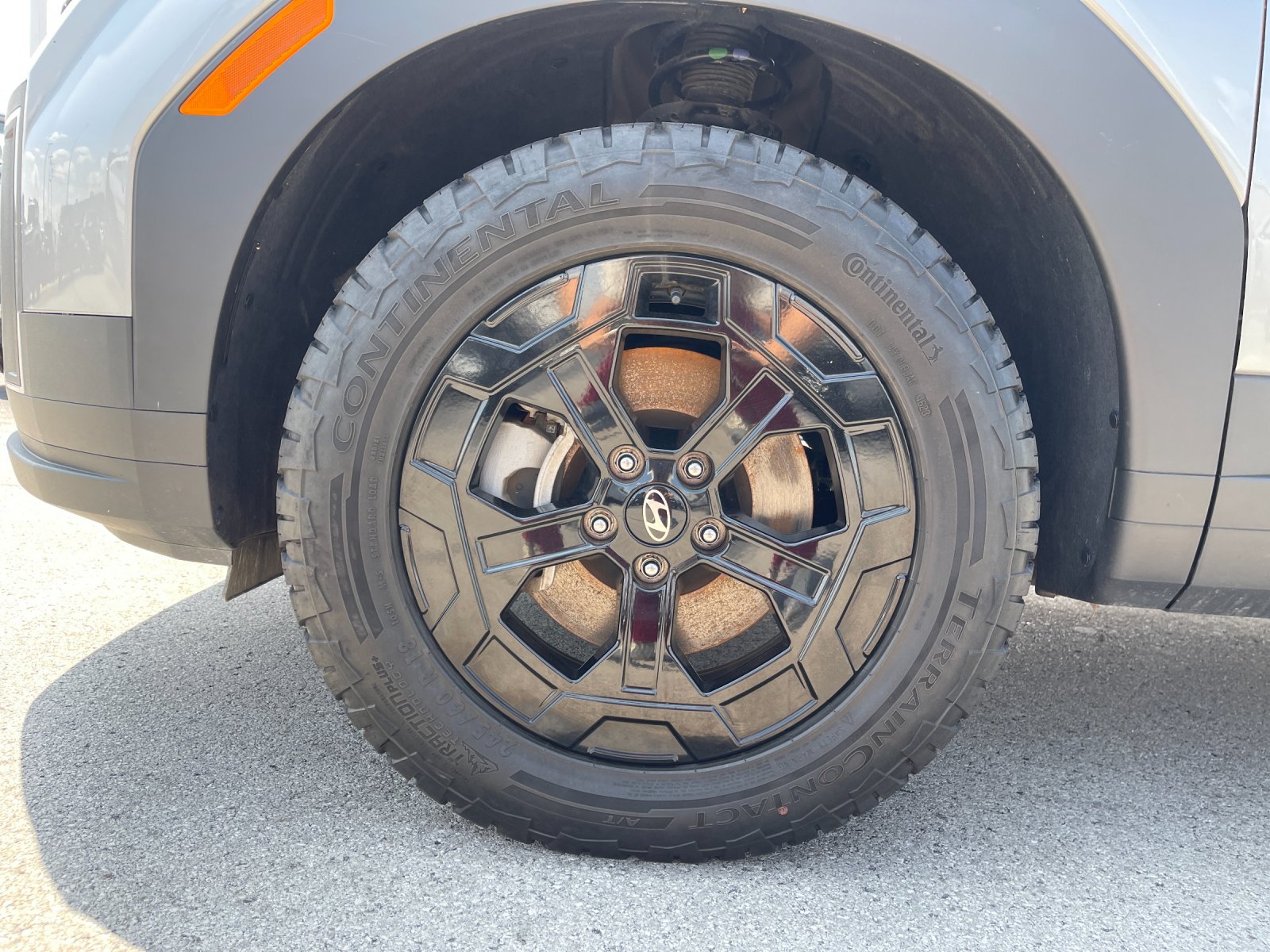 Used 2024 Silver Hyundai XRT image 33