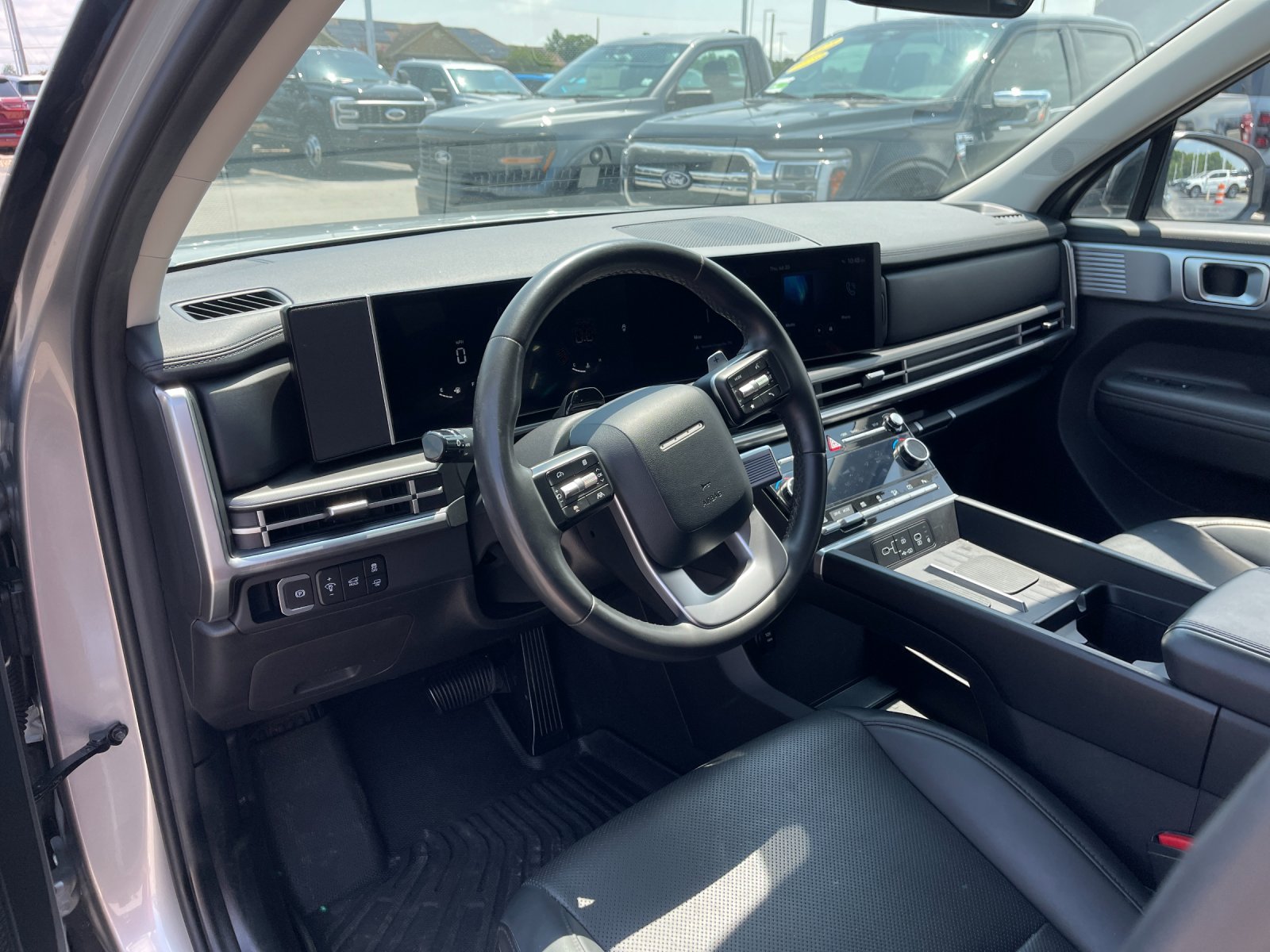 Used 2024 Silver Hyundai XRT image 11