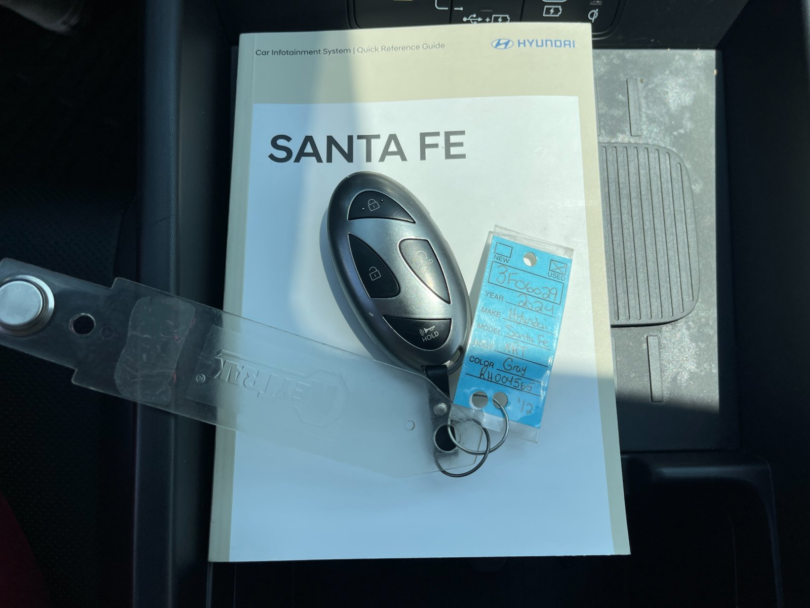Used 2024 Silver Hyundai XRT image 10