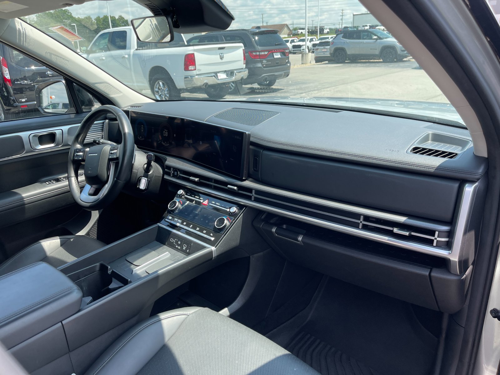 Used 2024 Silver Hyundai XRT image 18