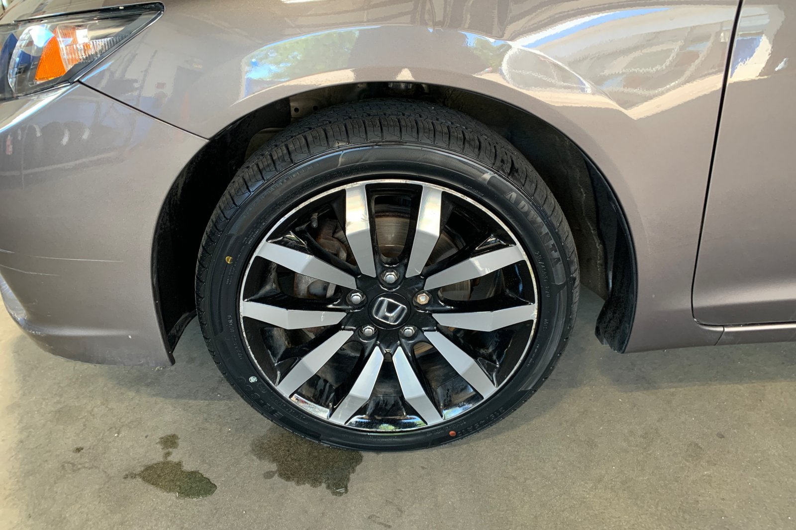 Used 2014 Gray Honda EX-L image 31