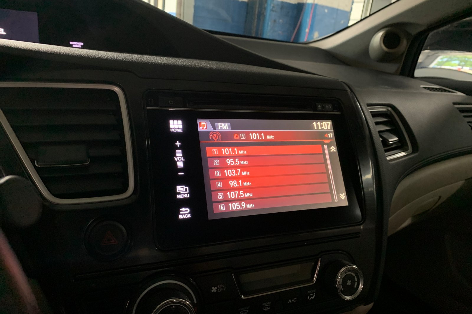 Used 2014 Gray Honda EX-L image 20