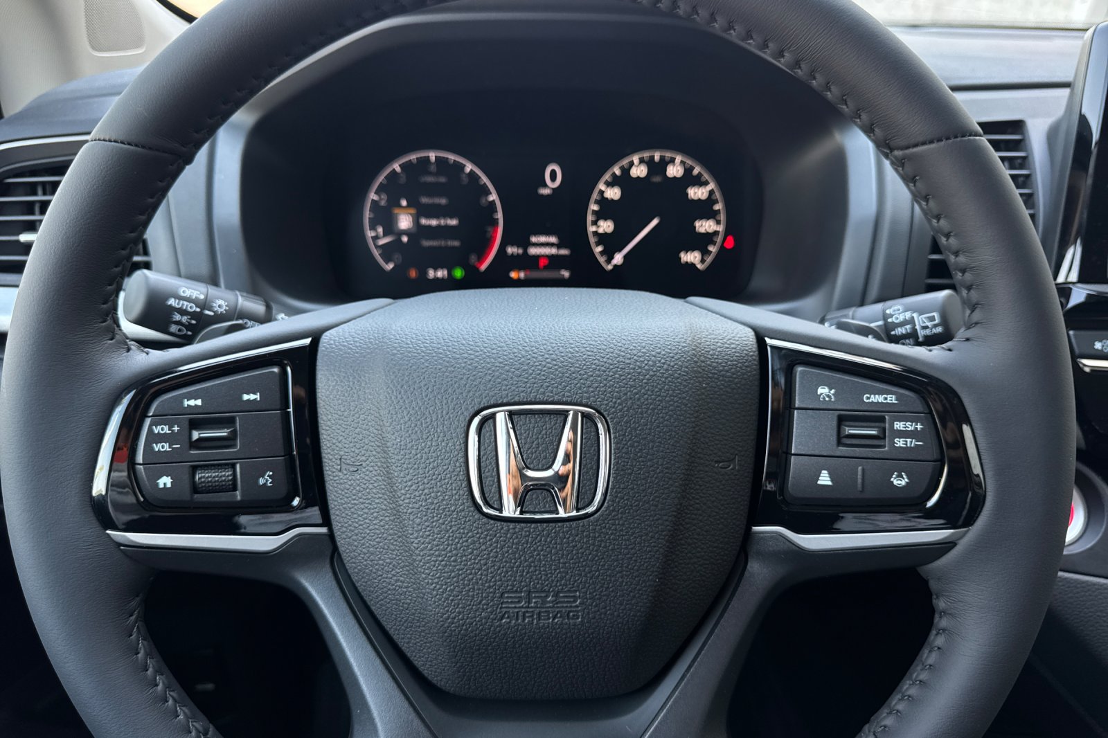 New 2026 Platinum White Pearl Honda EX-L image 26