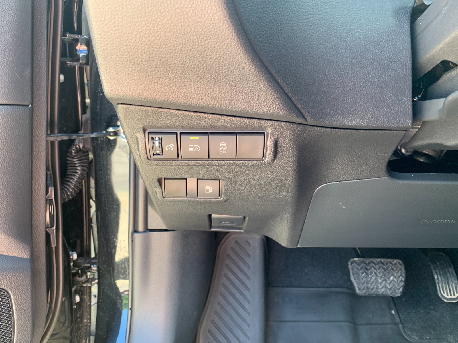 Certified Used 2026 Black Toyota Hybrid S image 32