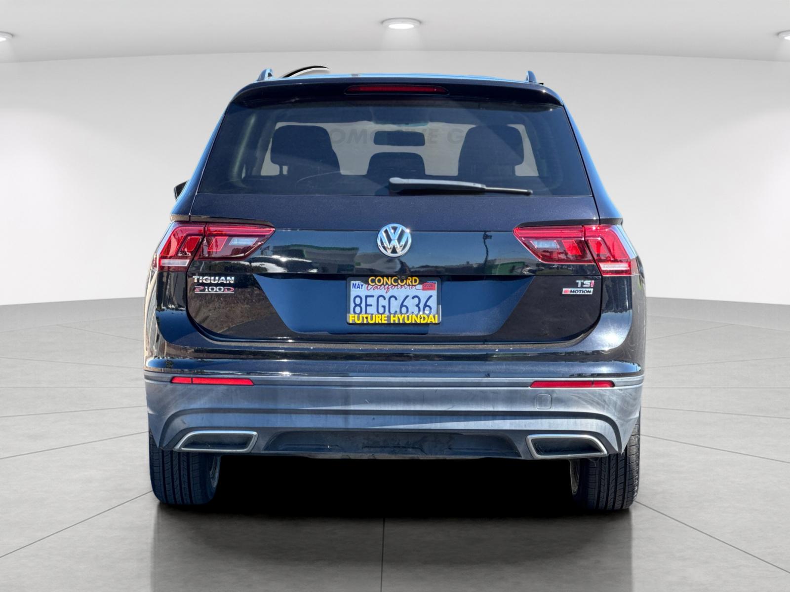 Used 2018 Black Volkswagen 2.0T S image 4