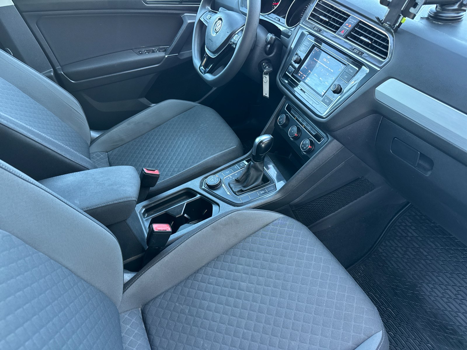 Used 2018 Black Volkswagen 2.0T S image 15