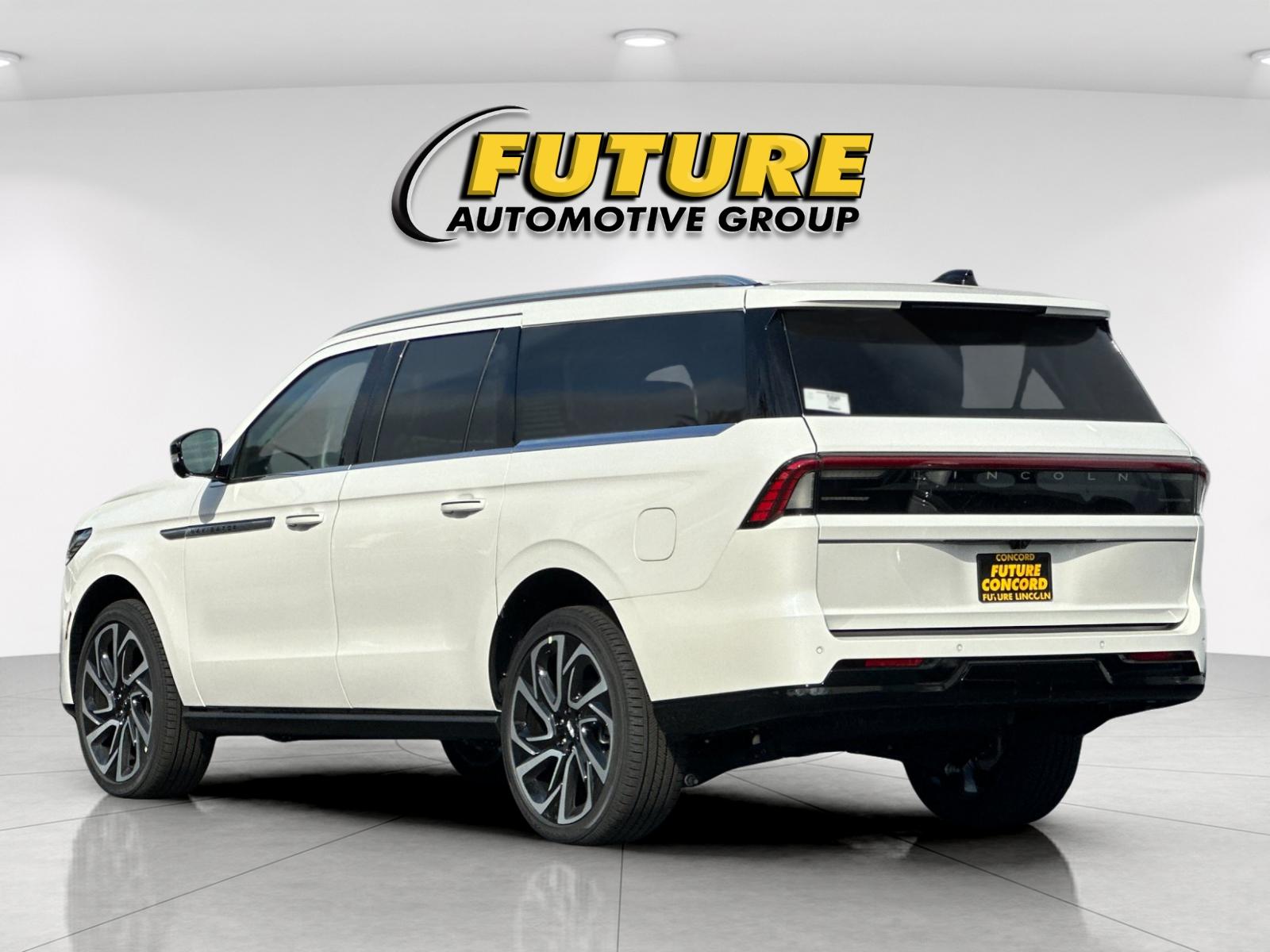 New 2026 Pristine White Metallic Tri-Coat Lincoln Reserve L image 5