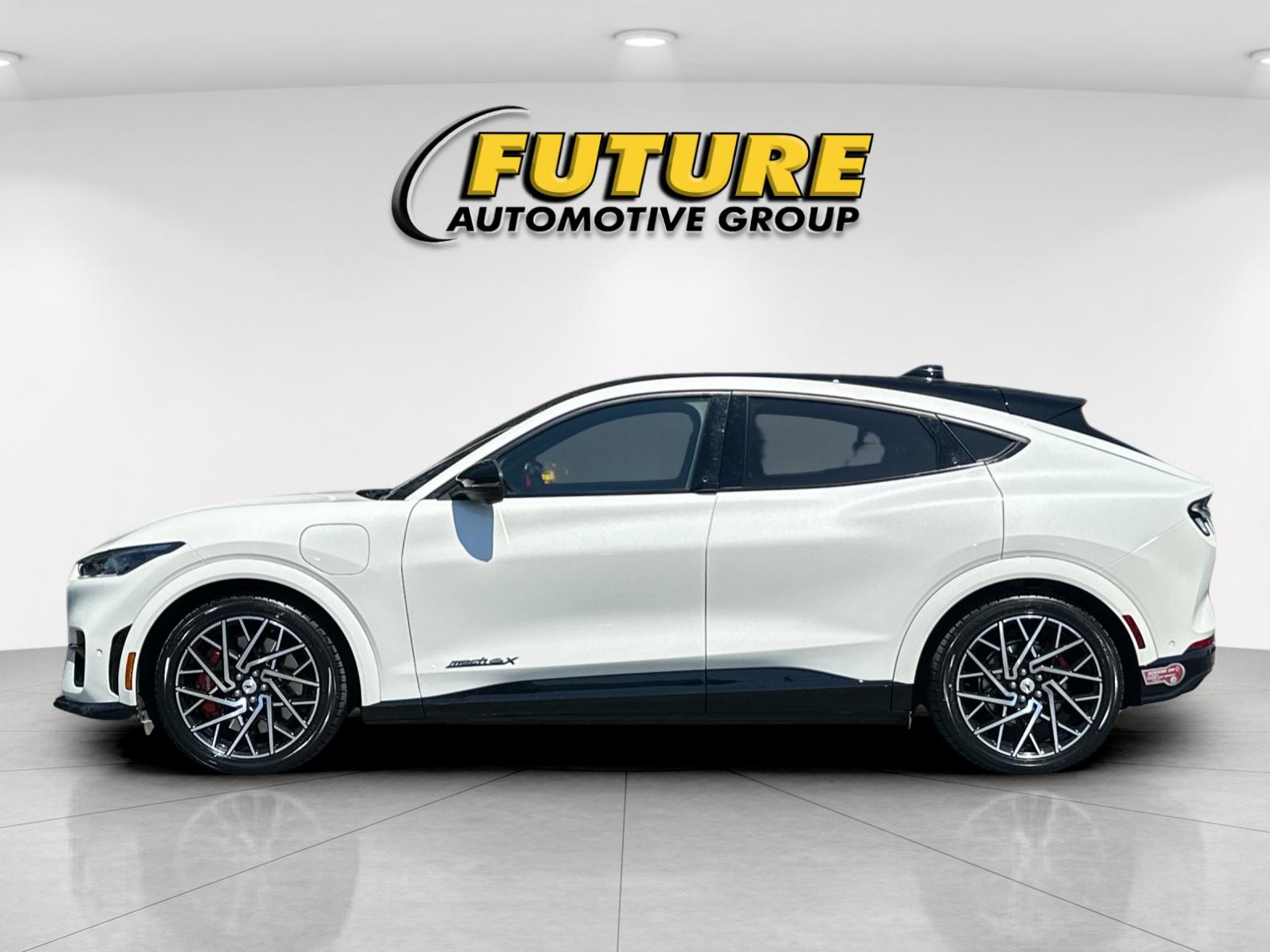 Used 2023 White Ford GT image 6