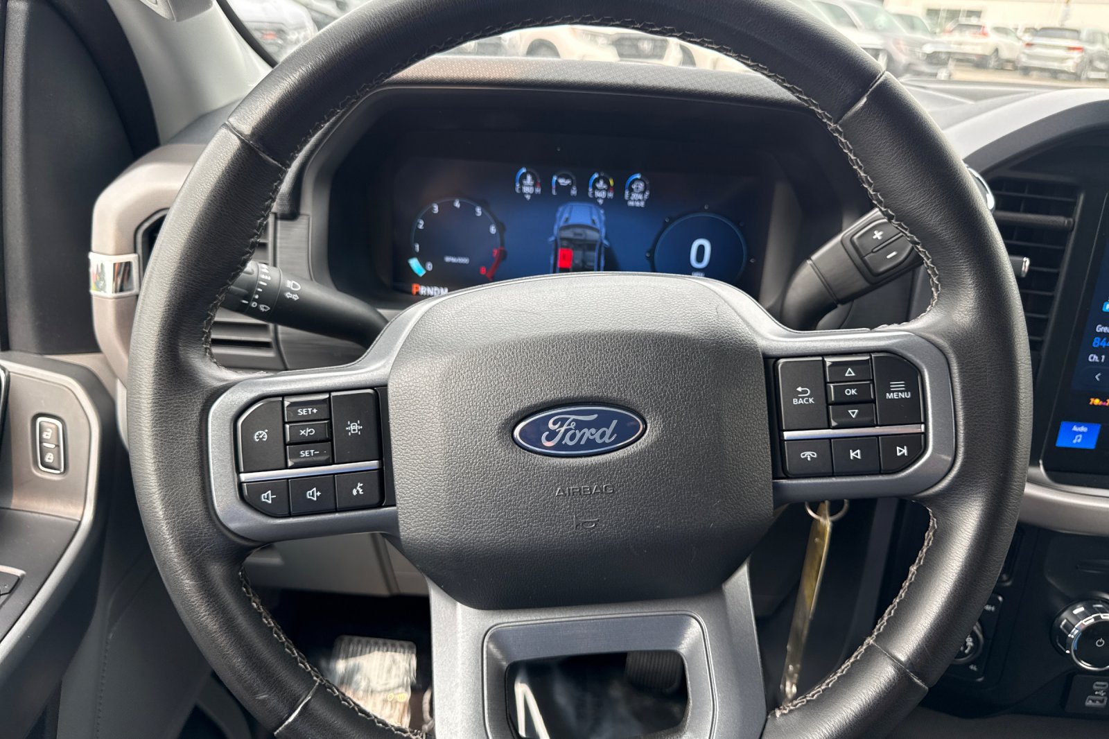 Used 2024 Oxford White Ford XLT image 22