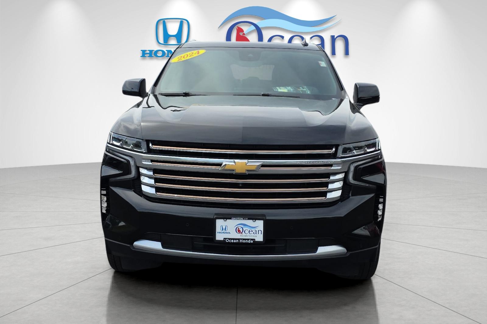 Used 2024 Black Chevrolet High Country image 8