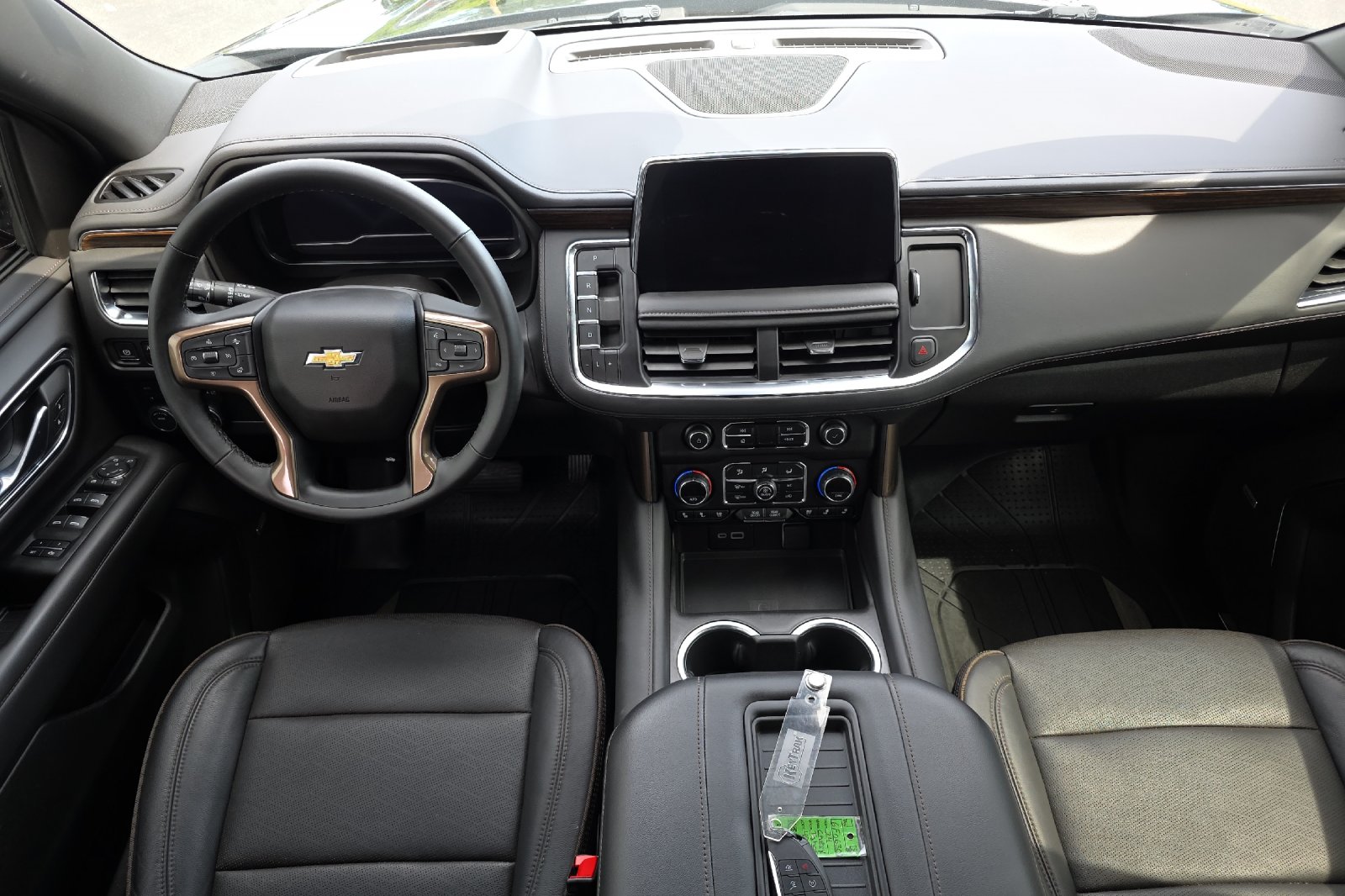 Used 2024 Black Chevrolet High Country image 13
