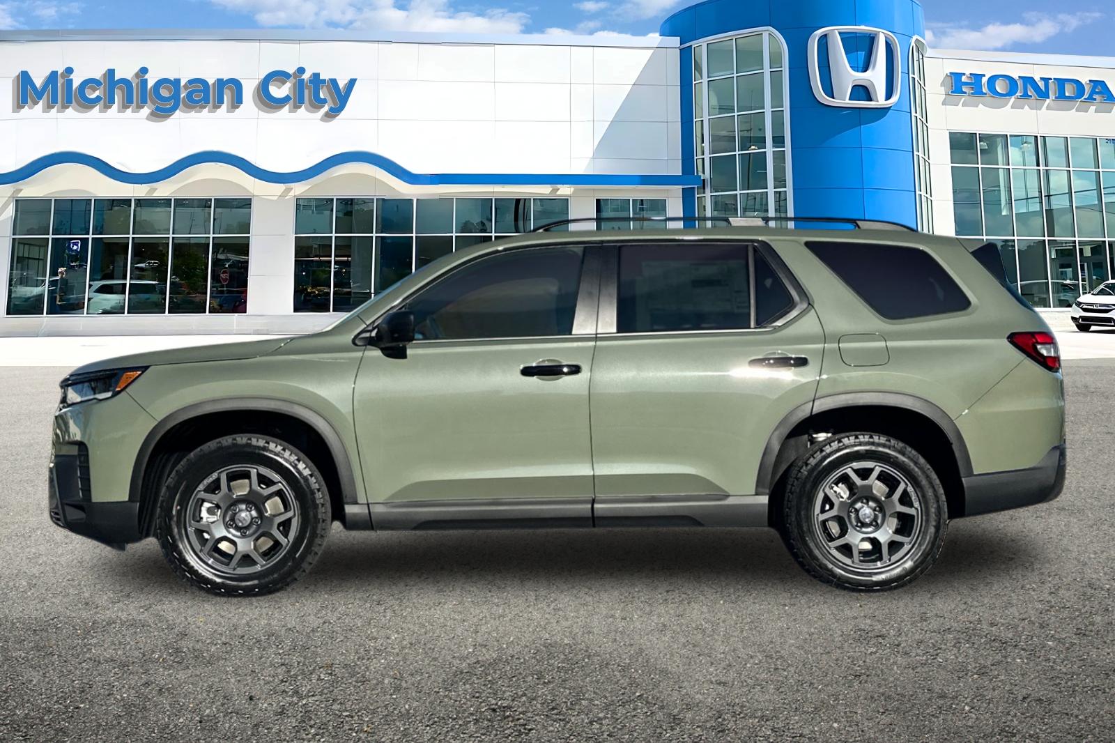 New 2026 Ash Green Metallic Honda TrailSport image 2