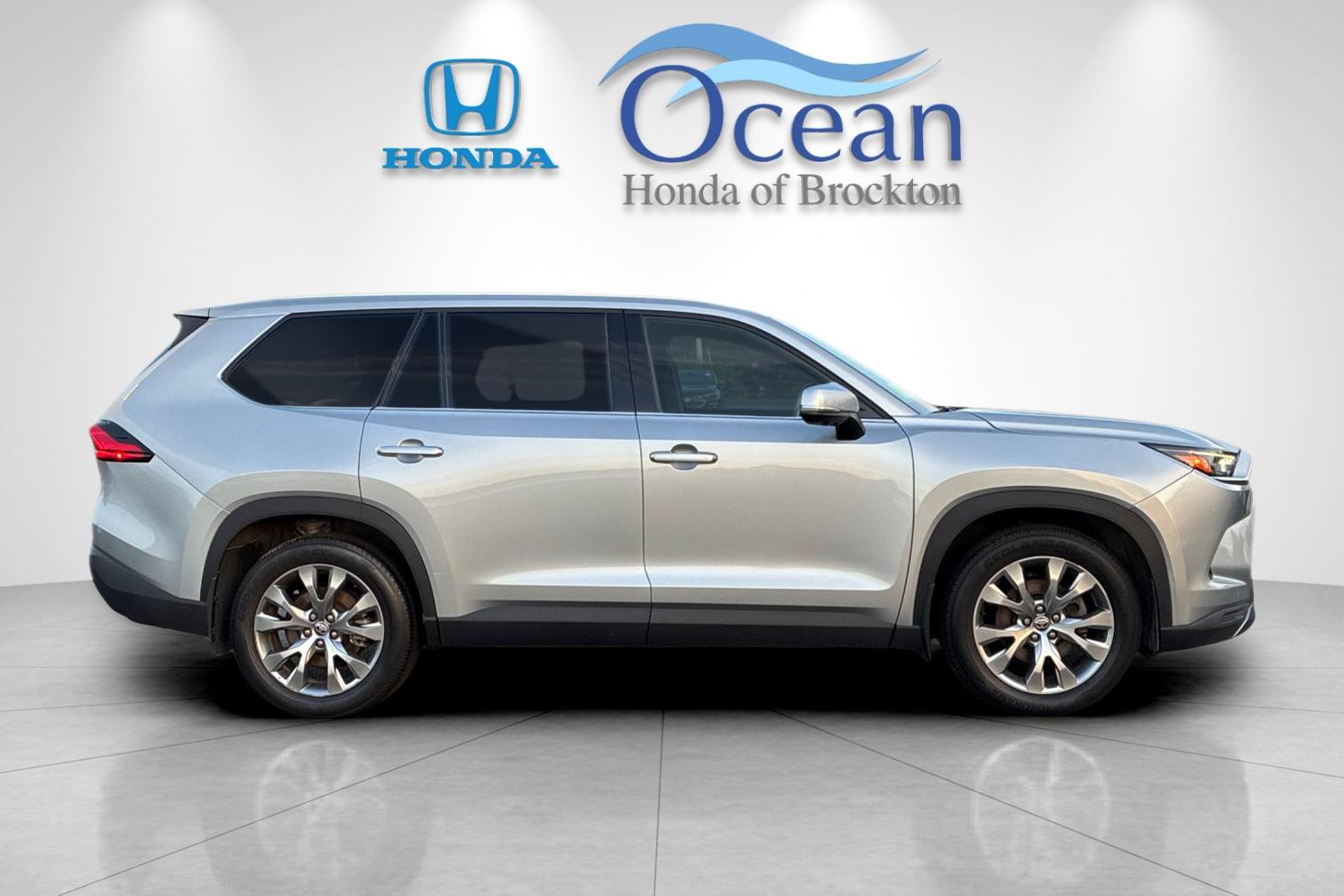 Pre-Owned 2024 Toyota Grand Highlander Limited 4D Sport Utility in
