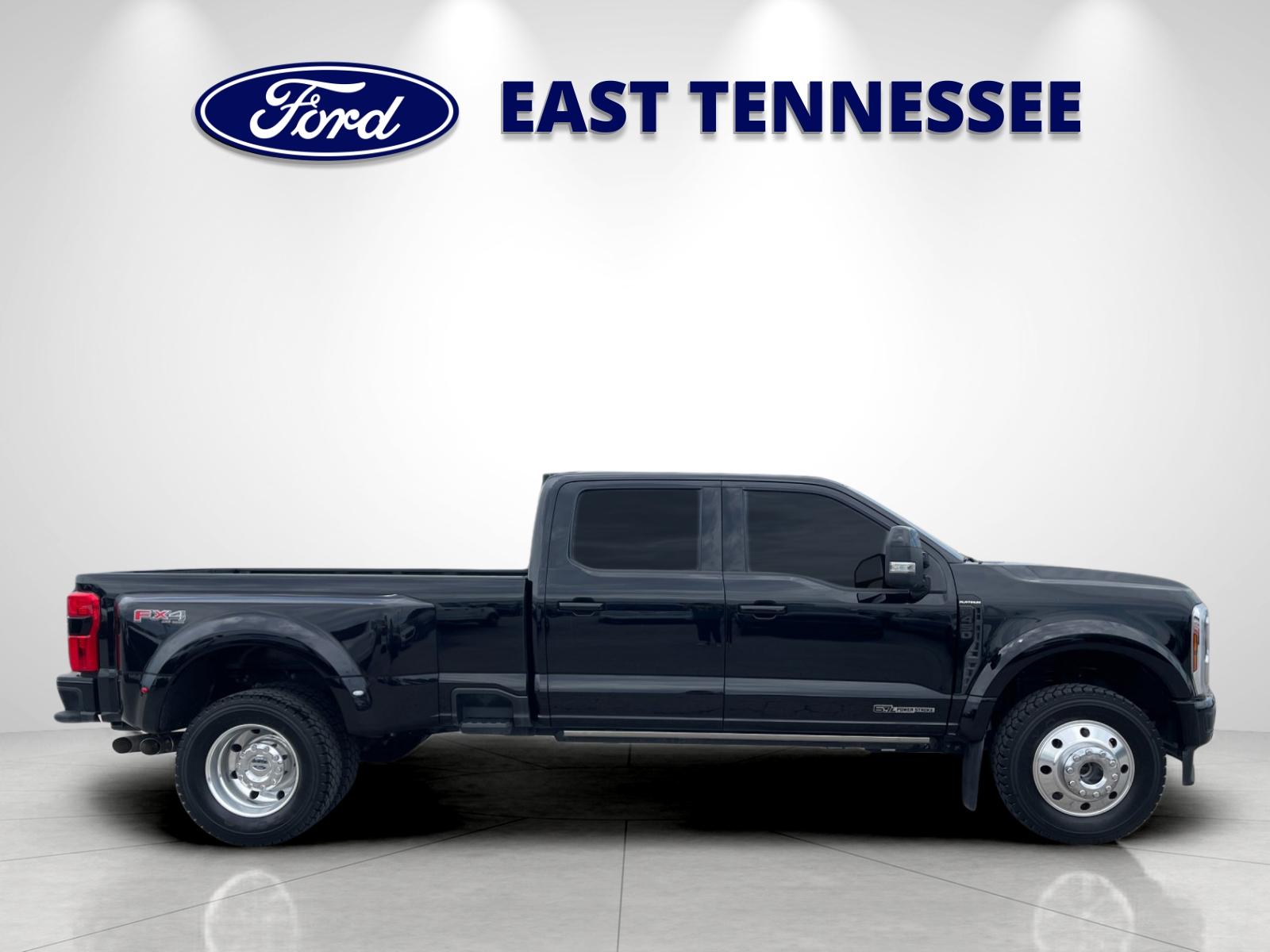 Used 2025 Black Ford Platinum image 2