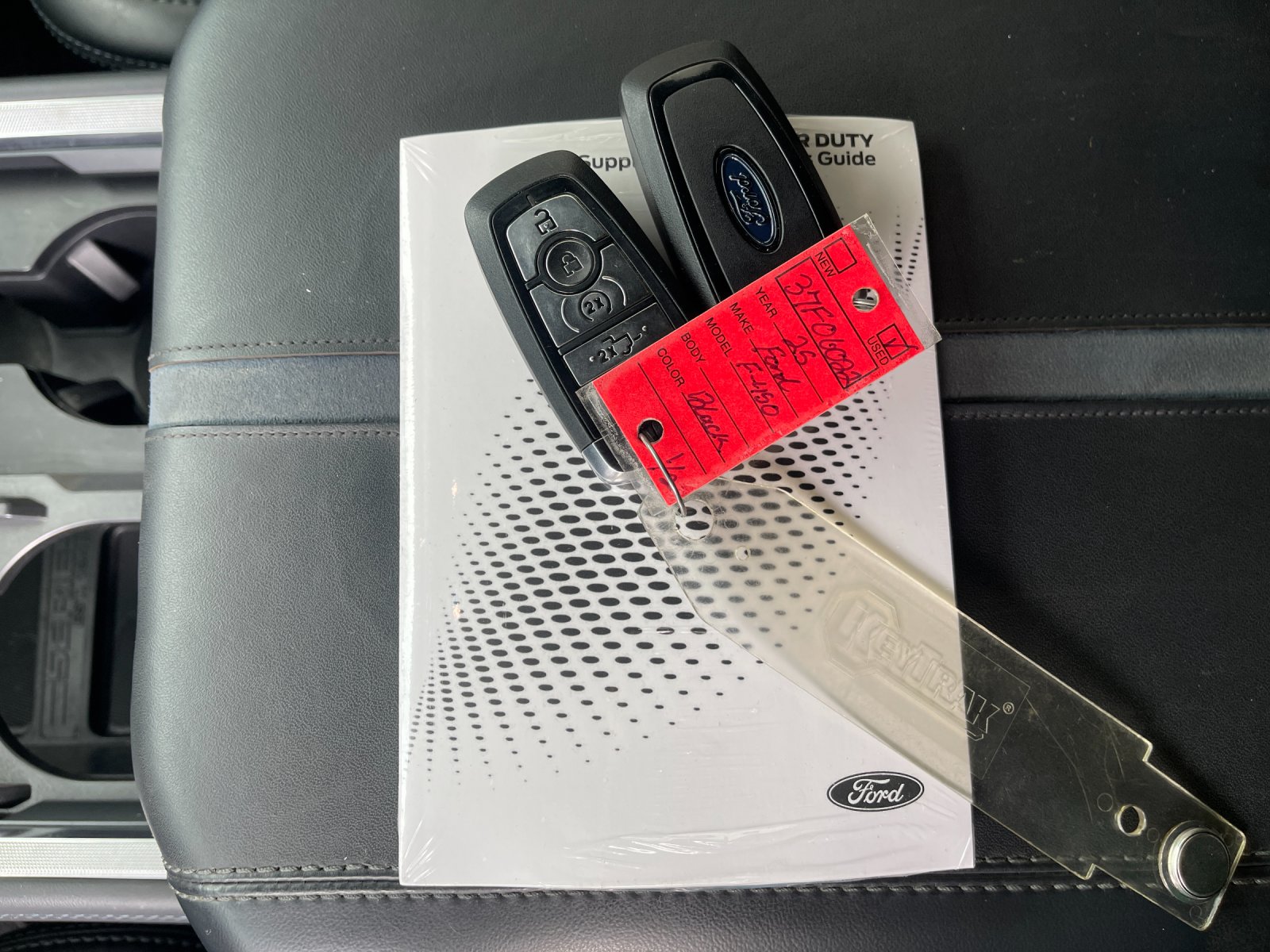 Used 2025 Black Ford Platinum image 10