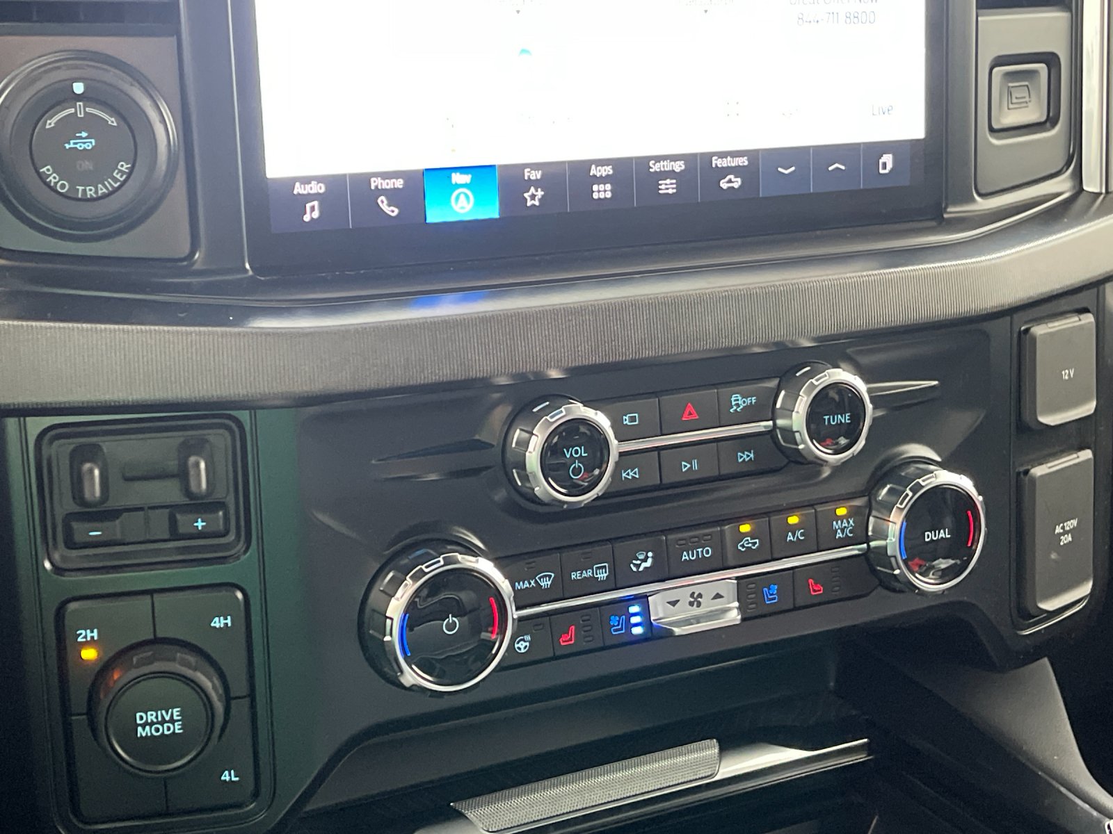 Used 2025 Black Ford Platinum image 23