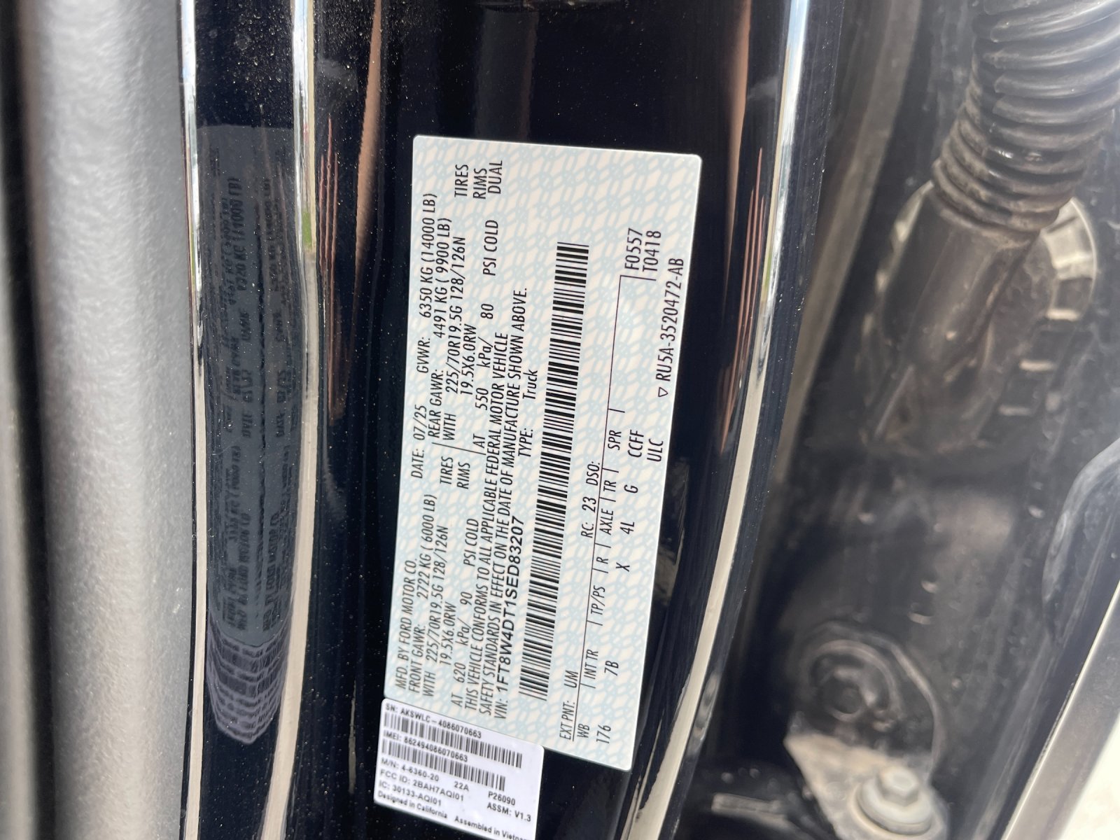 Used 2025 Black Ford Platinum image 31