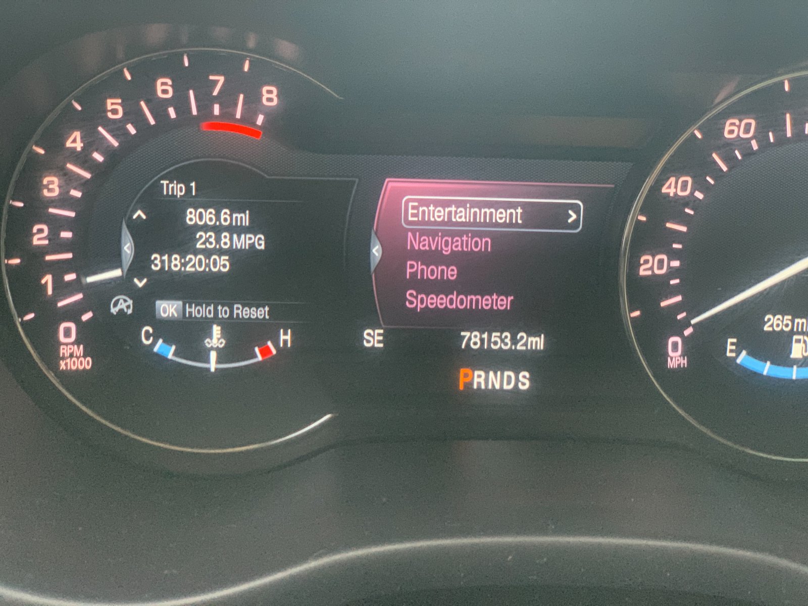 Used 2018 White Lincoln Reserve image 32