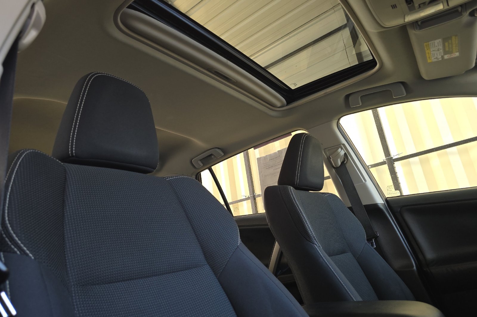 Used 2017 Black Toyota XLE image 14