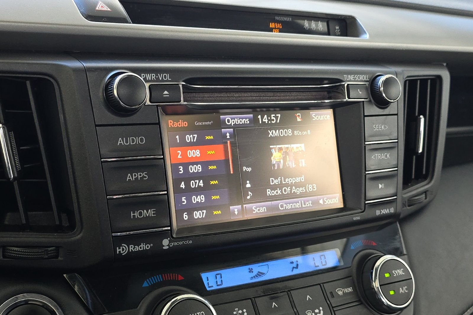 Used 2017 Black Toyota XLE image 15
