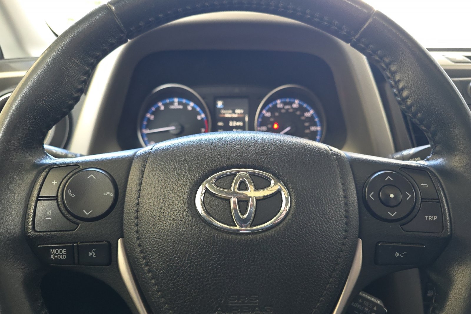 Used 2017 Black Toyota XLE image 20