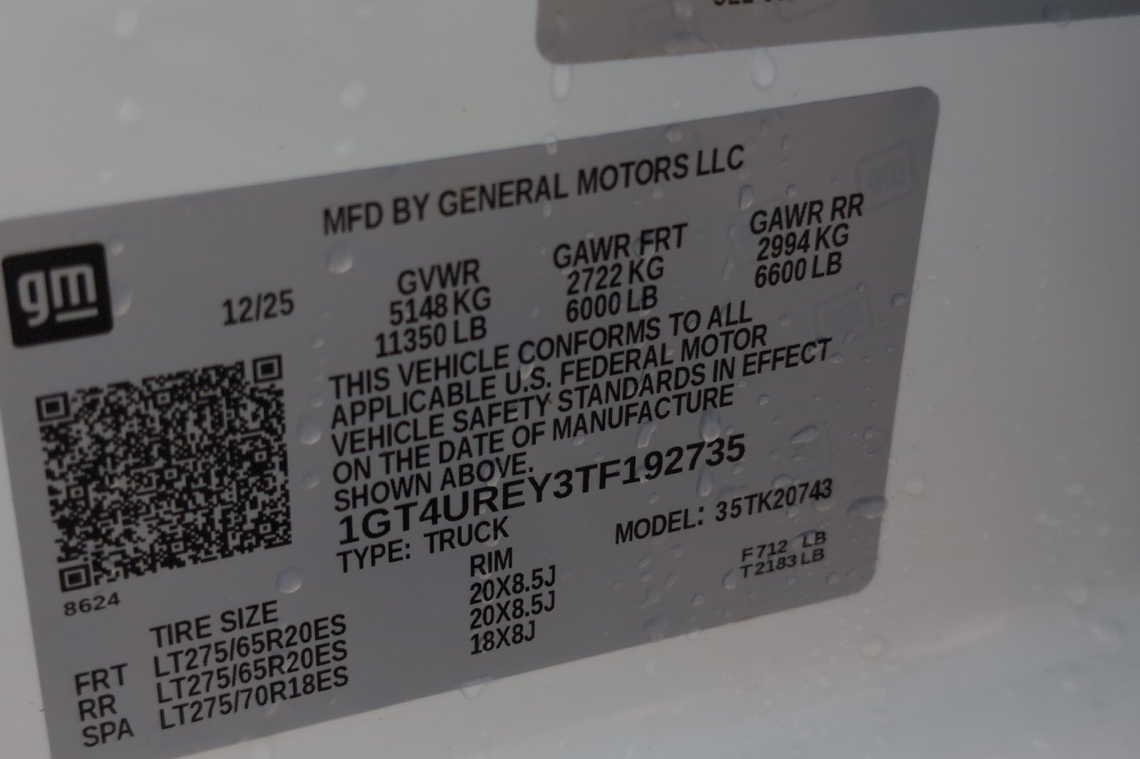 New 2026 White GMC Denali image 29