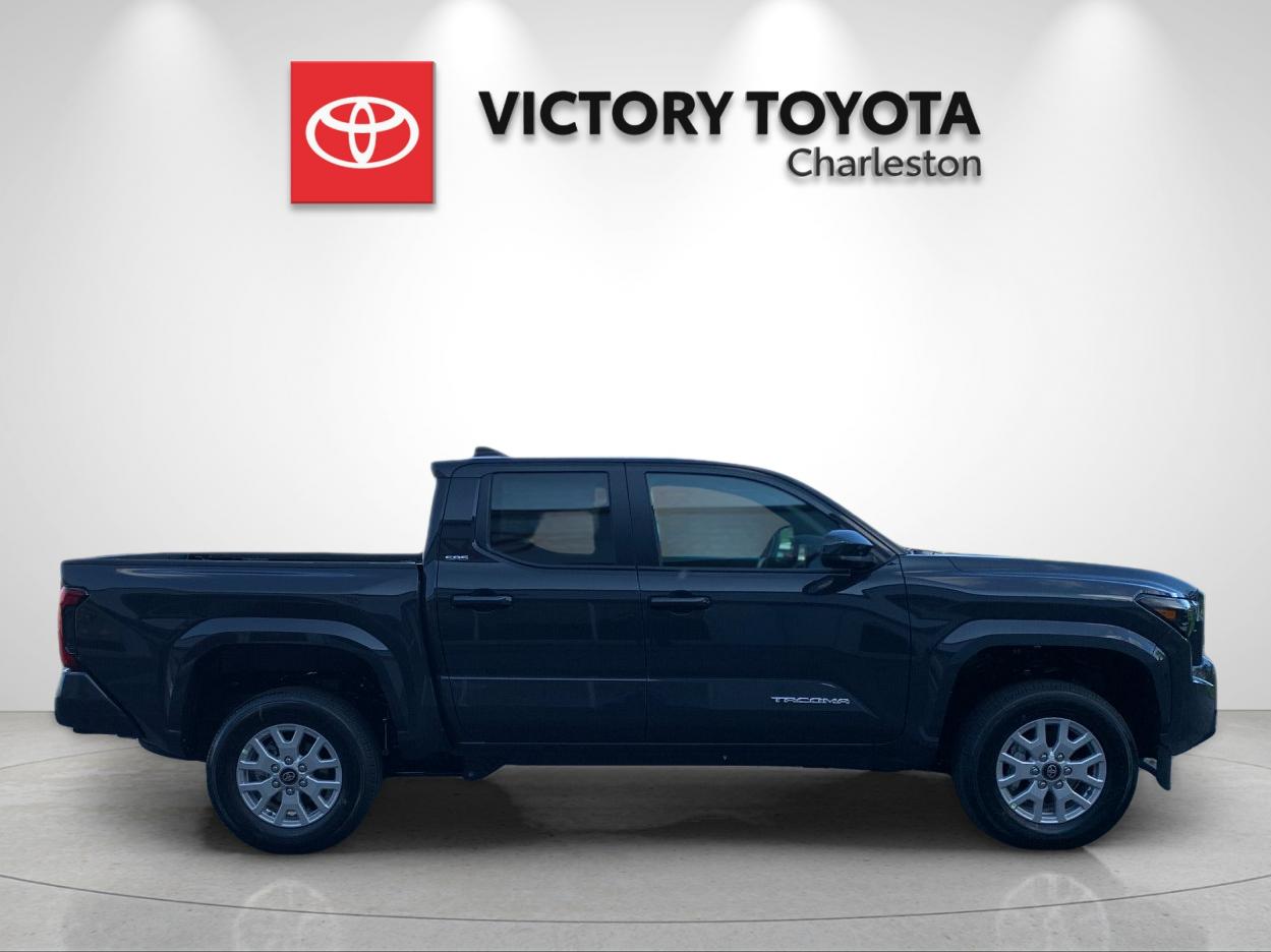 New 2026  Toyota SR5 image 6