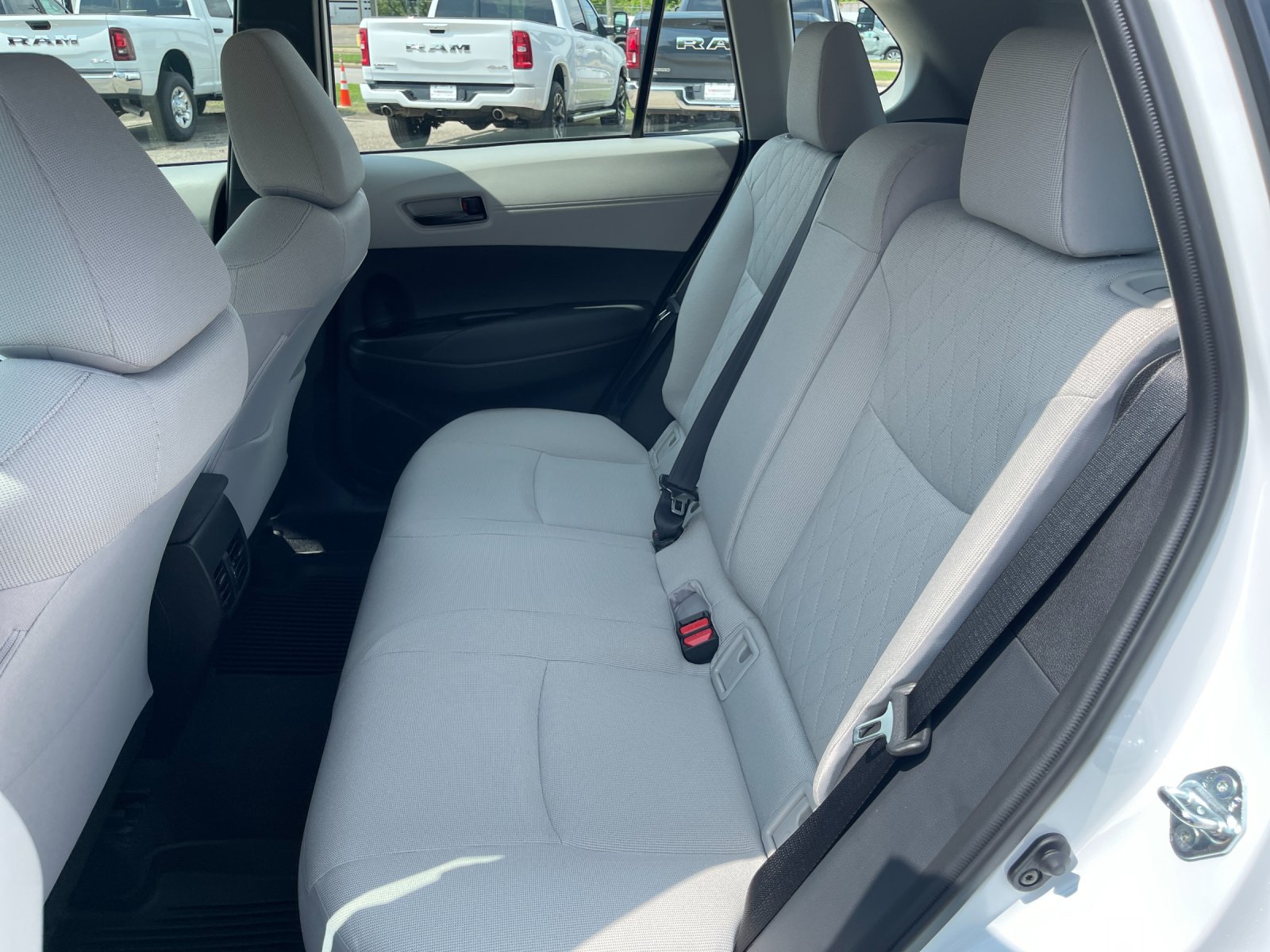 Used 2026 Beige Toyota L image 13