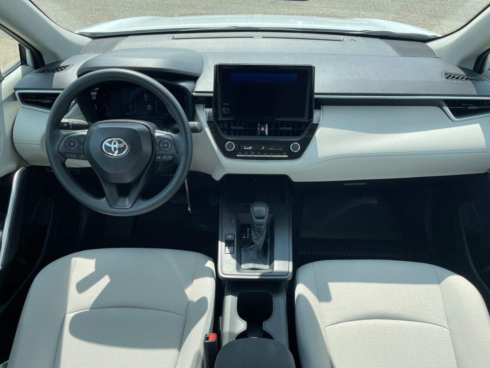 Used 2026 Beige Toyota L image 15