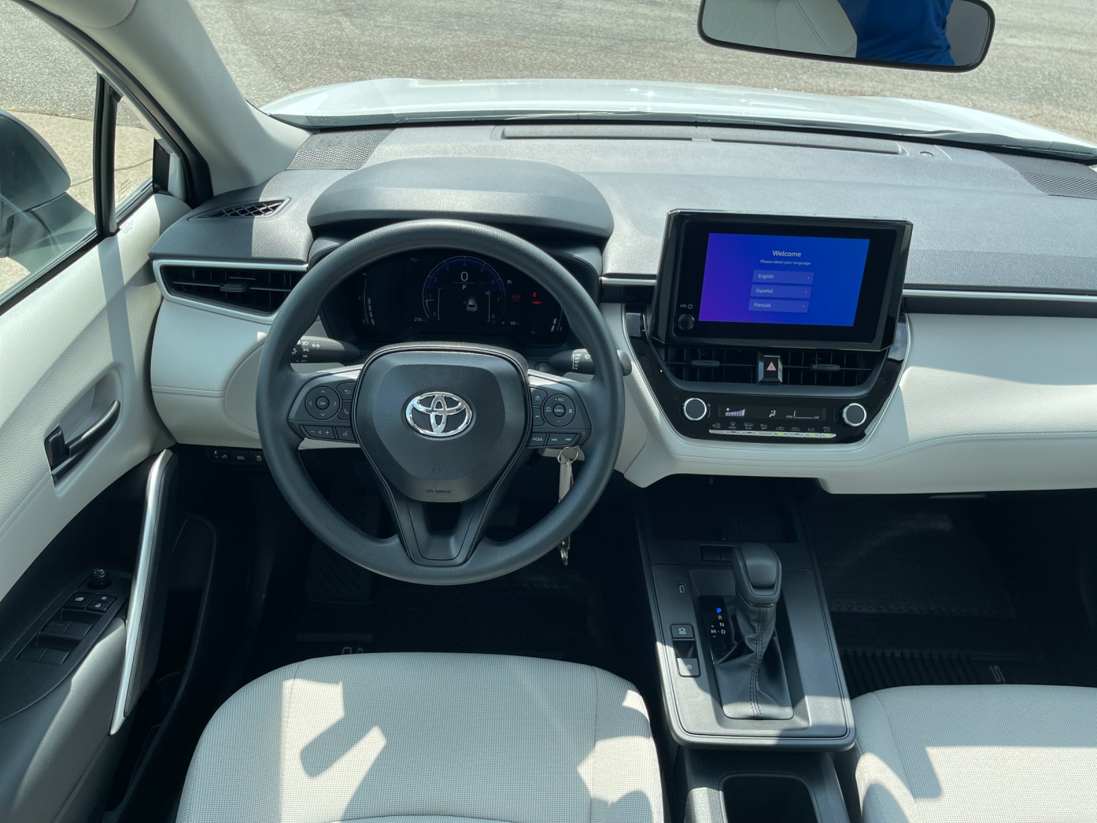 Used 2026 Beige Toyota L image 16