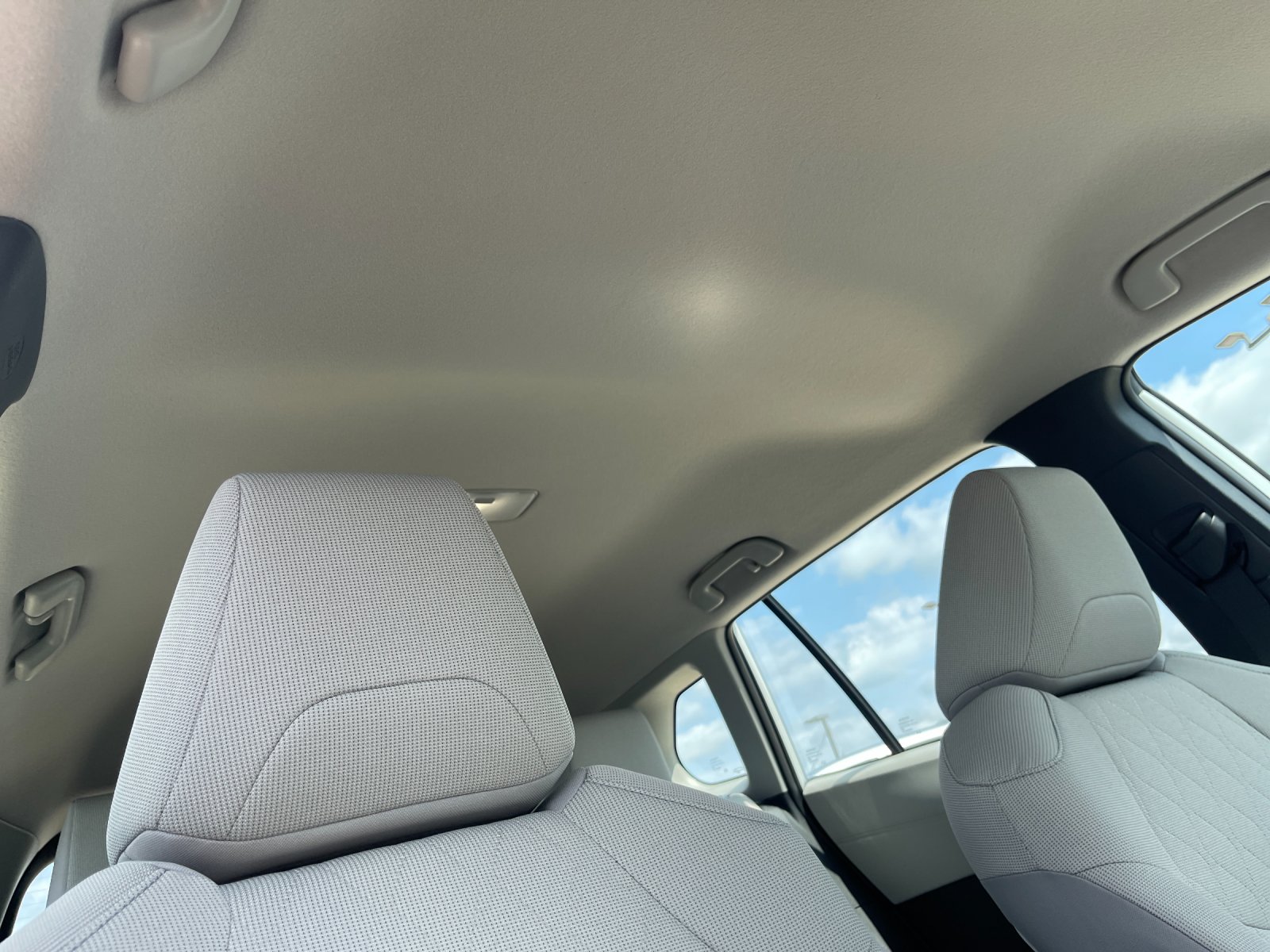Used 2026 Beige Toyota L image 18