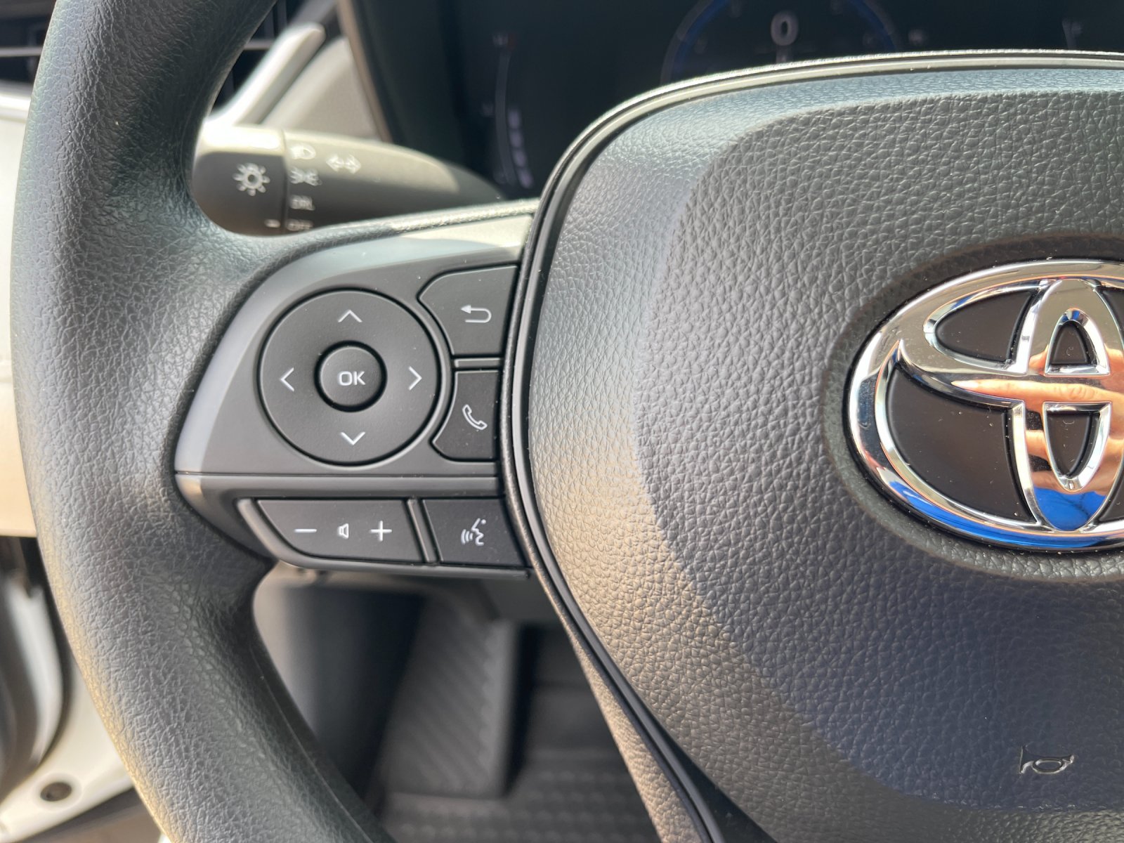 Used 2026 Beige Toyota L image 26
