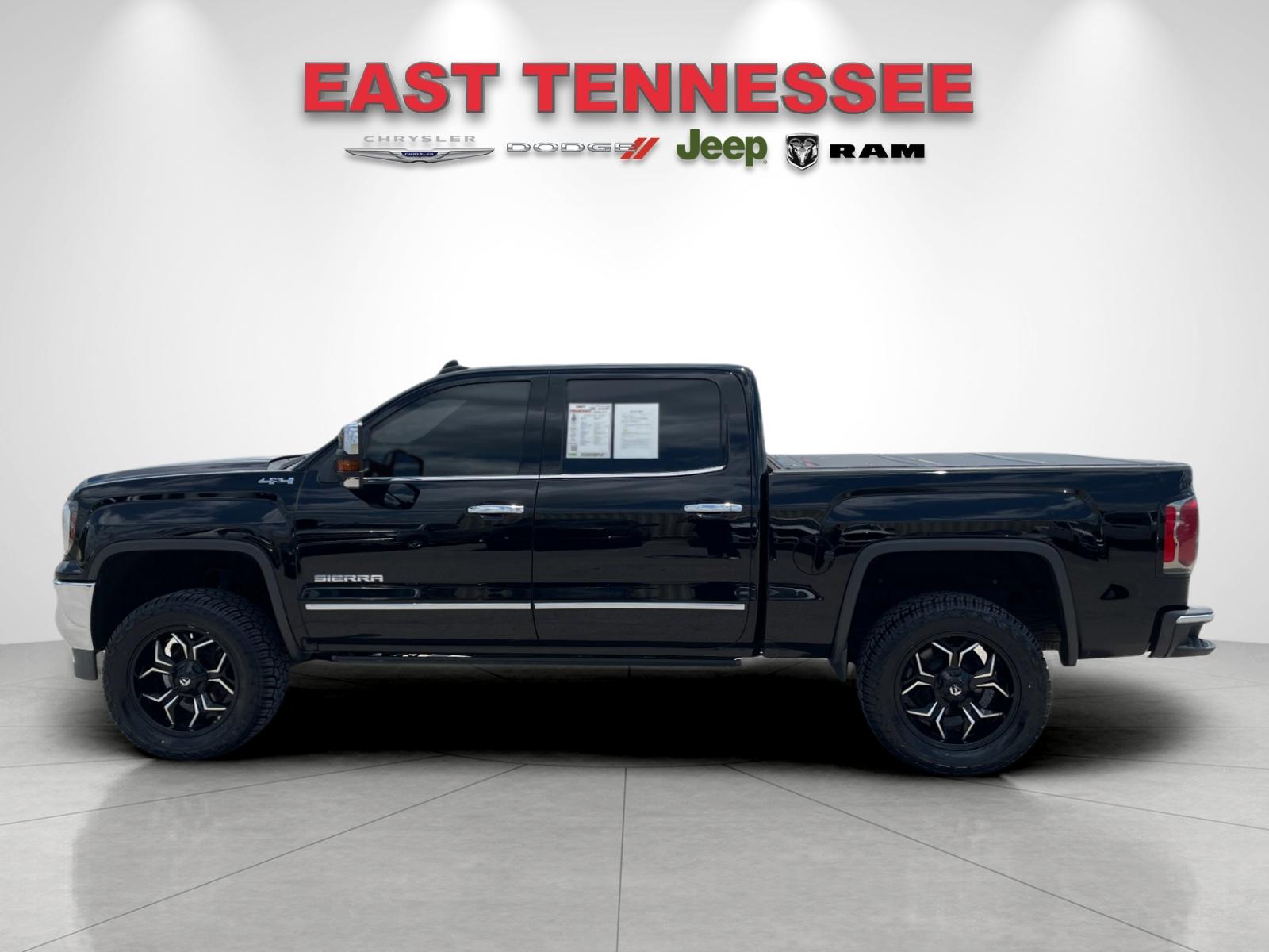 Used 2018 Black GMC SLT image 6
