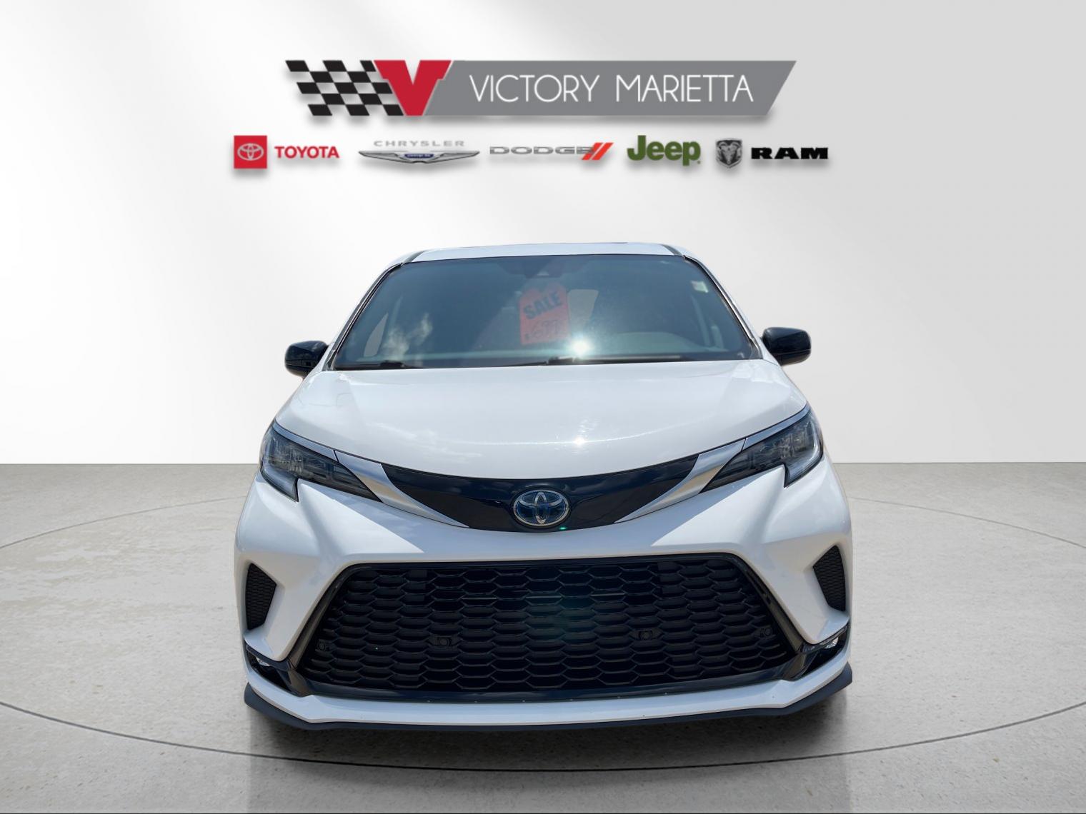 Used 2021 White Toyota XSE image 8