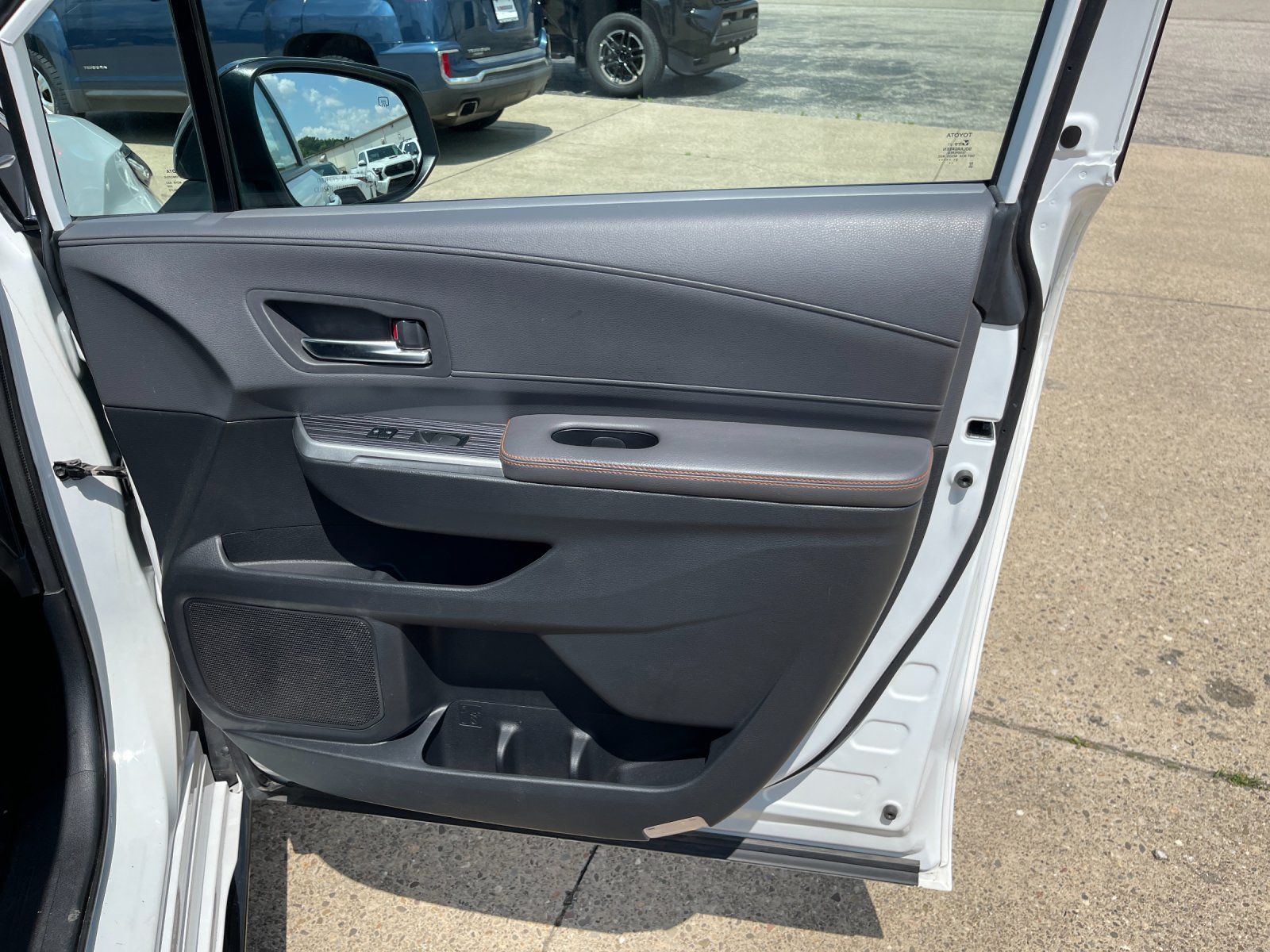 Used 2021 White Toyota XSE image 20